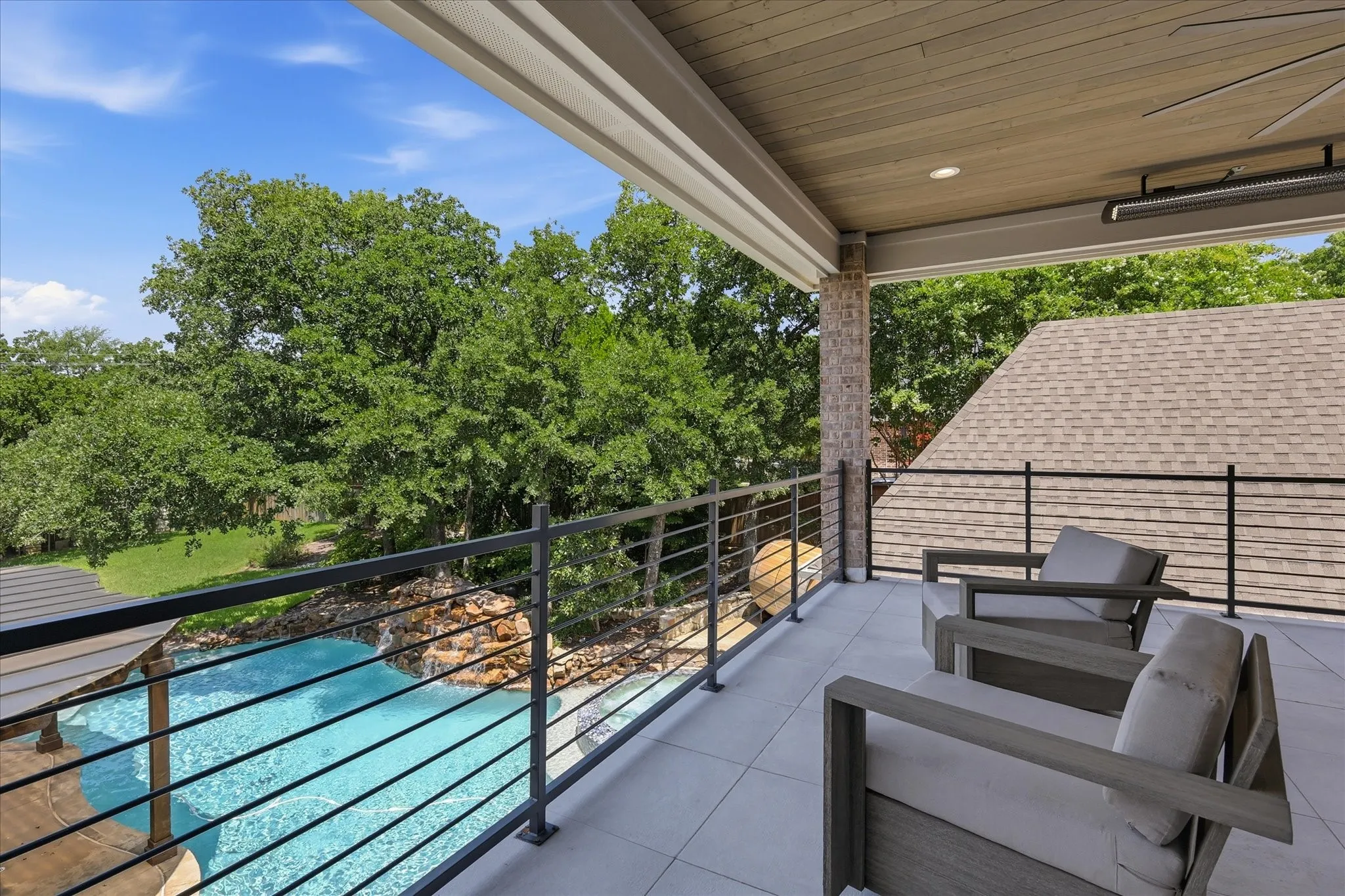 Single Family Residence For Sale in Tarrant County , 1204 Westwood Drive, Keller, Texas 76262, 5 Bedroom, 5 Bathroom, 4 Garage spaces, 6,112 Sqft, built in 2002, mls#21310039, Real Estate Agent in Keller, Homes For Sale in Tarrant county, Homes For Sale in Keller, Realtor in Keller Texas, Real Estate Brokerage Independent Realty Texas, Luminita Cordes Realtor