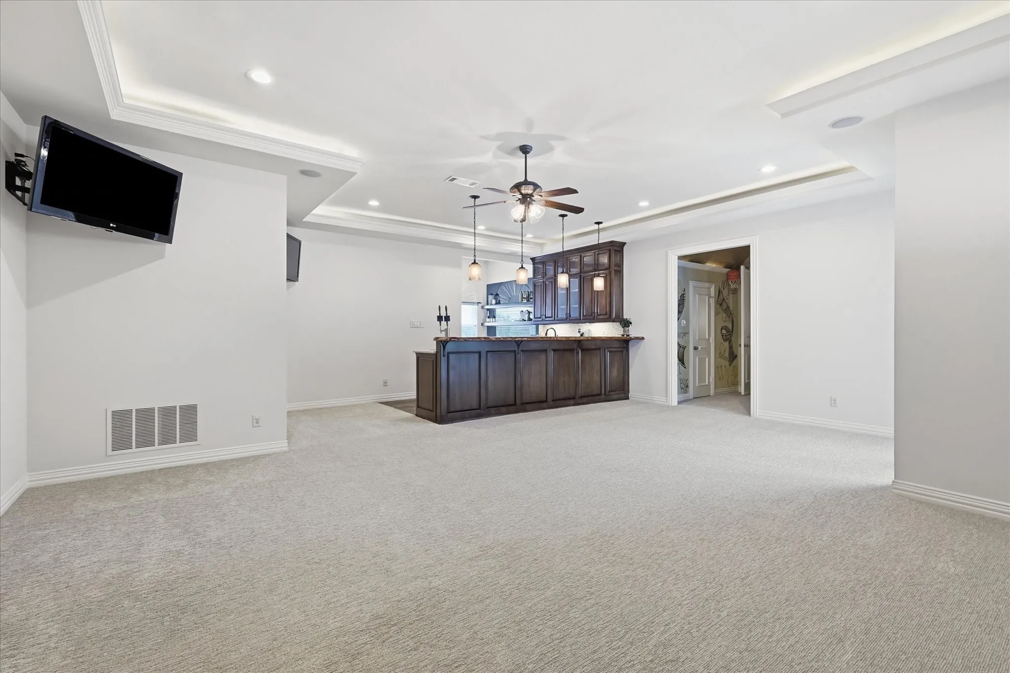 Single Family Residence For Sale in Tarrant County , 1204 Westwood Drive, Keller, Texas 76262, 5 Bedroom, 5 Bathroom, 4 Garage spaces, 6,112 Sqft, built in 2002, mls#21310039, Real Estate Agent in Keller, Homes For Sale in Tarrant county, Homes For Sale in Keller, Realtor in Keller Texas, Real Estate Brokerage Independent Realty Texas, Luminita Cordes Realtor
