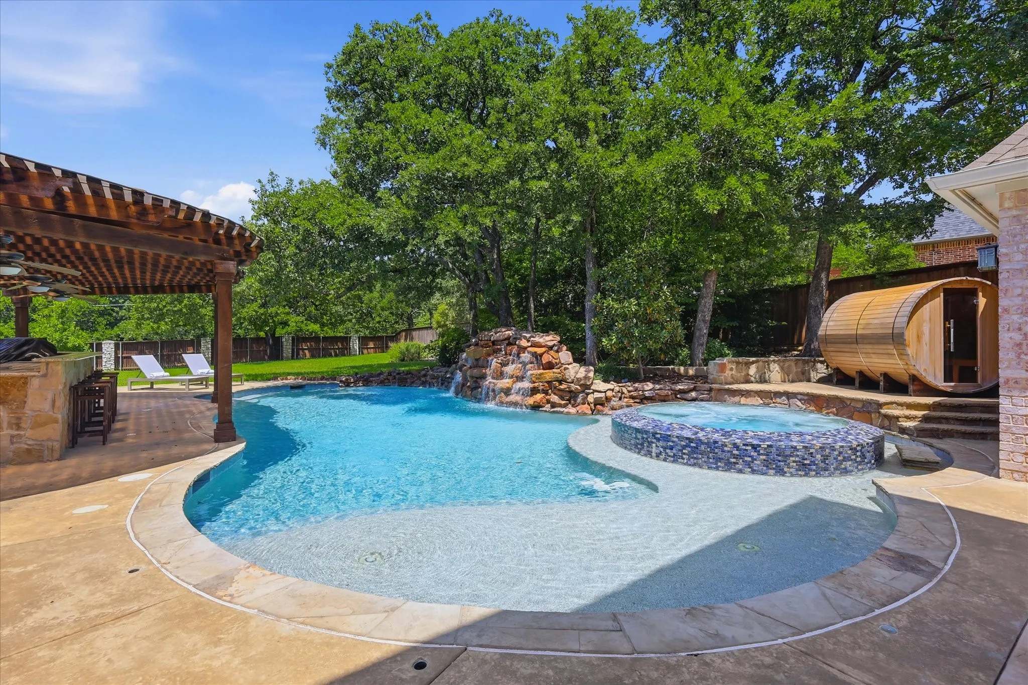 Single Family Residence For Sale in Tarrant County , 1204 Westwood Drive, Keller, Texas 76262, 5 Bedroom, 5 Bathroom, 4 Garage spaces, 6,112 Sqft, built in 2002, mls#21310039, Real Estate Agent in Keller, Homes For Sale in Tarrant county, Homes For Sale in Keller, Realtor in Keller Texas, Real Estate Brokerage Independent Realty Texas, Luminita Cordes Realtor