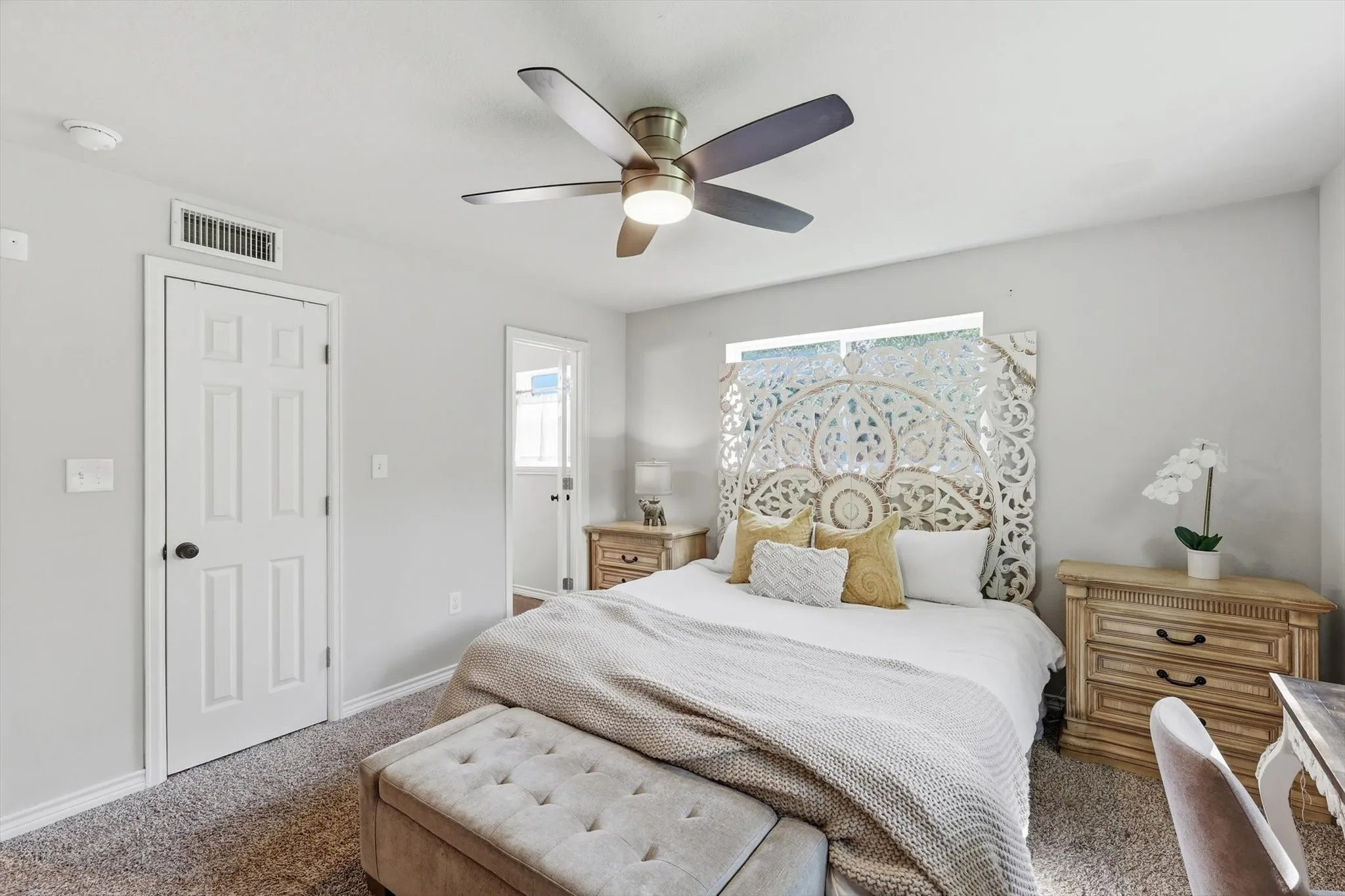 Single Family Residence For Sale in Tarrant County , 5105 Colorado Boulevard, North Richland Hills, Texas 76180, 3 Bedroom, 2 Bathroom, 2 Garage spaces, 1,723 Sqft, built in 1959, mls#21304270, Real Estate Agent in North Richland Hills, Homes For Sale in Tarrant county, Homes For Sale in North Richland Hills, Realtor in North Richland Hills Texas, Real Estate Brokerage Independent Realty Texas, Luminita Cordes Realtor
