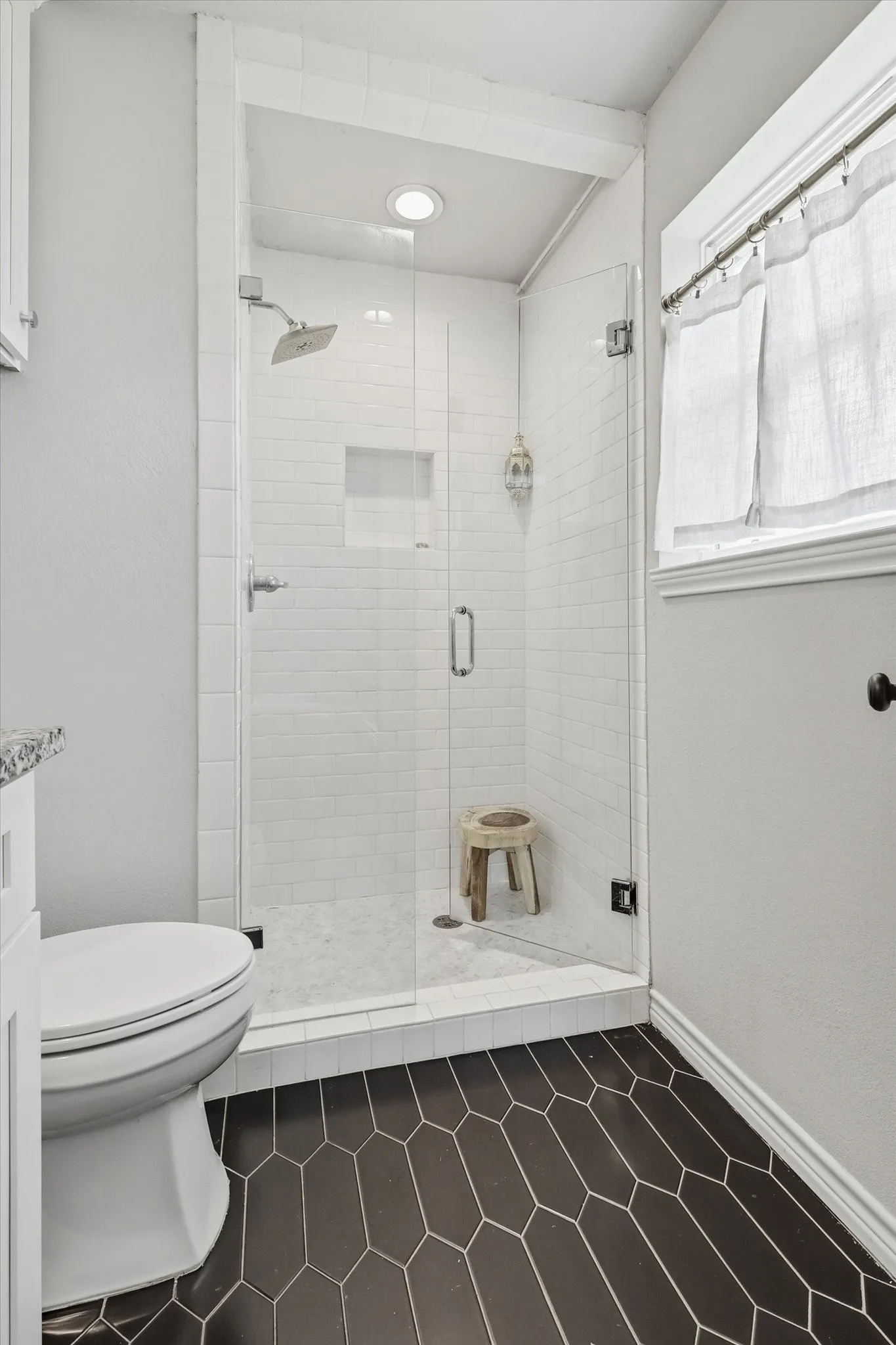 Single Family Residence For Sale in Tarrant County , 5105 Colorado Boulevard, North Richland Hills, Texas 76180, 3 Bedroom, 2 Bathroom, 2 Garage spaces, 1,723 Sqft, built in 1959, mls#21304270, Real Estate Agent in North Richland Hills, Homes For Sale in Tarrant county, Homes For Sale in North Richland Hills, Realtor in North Richland Hills Texas, Real Estate Brokerage Independent Realty Texas, Luminita Cordes Realtor