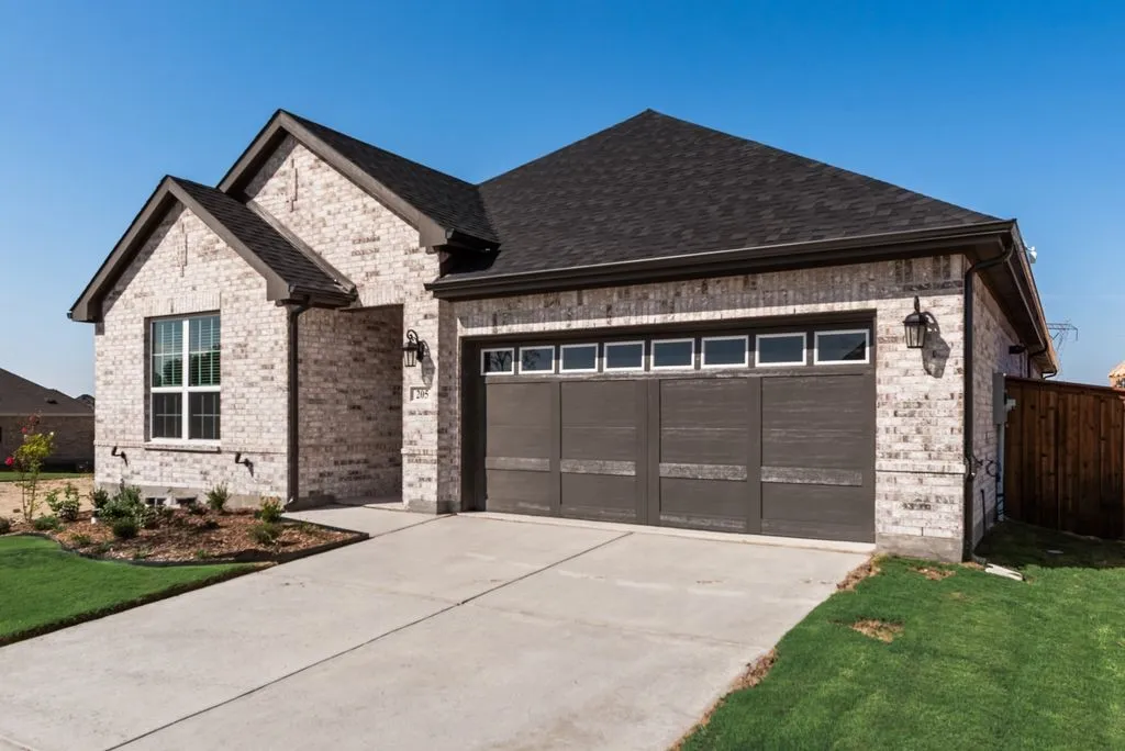Single Family Residence For Sale in Collin County , 205 Caper Meadow Drive, Anna, Texas 75409, 4 Bedroom, 3 Bathroom, 2 Garage spaces, 2,309 Sqft, built in 2026, mls#21310085, Real Estate Agent in Anna, Homes For Sale in Collin county, Homes For Sale in Anna, Realtor in Anna Texas, Real Estate Brokerage Independent Realty Texas, Luminita Cordes Realtor