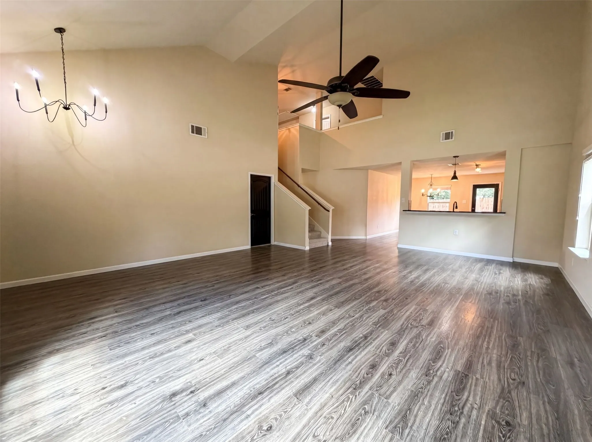 Single Family Residence For Sale in Collin County , 1404 Claire Lane, Royse City, Texas 75189, 4 Bedroom, 3 Bathroom, 2 Garage spaces, 2,119 Sqft, built in 2014, mls#21310119, Real Estate Agent in Royse City, Homes For Sale in Collin county, Homes For Sale in Royse City, Realtor in Royse City Texas, Real Estate Brokerage Independent Realty Texas, Luminita Cordes Realtor