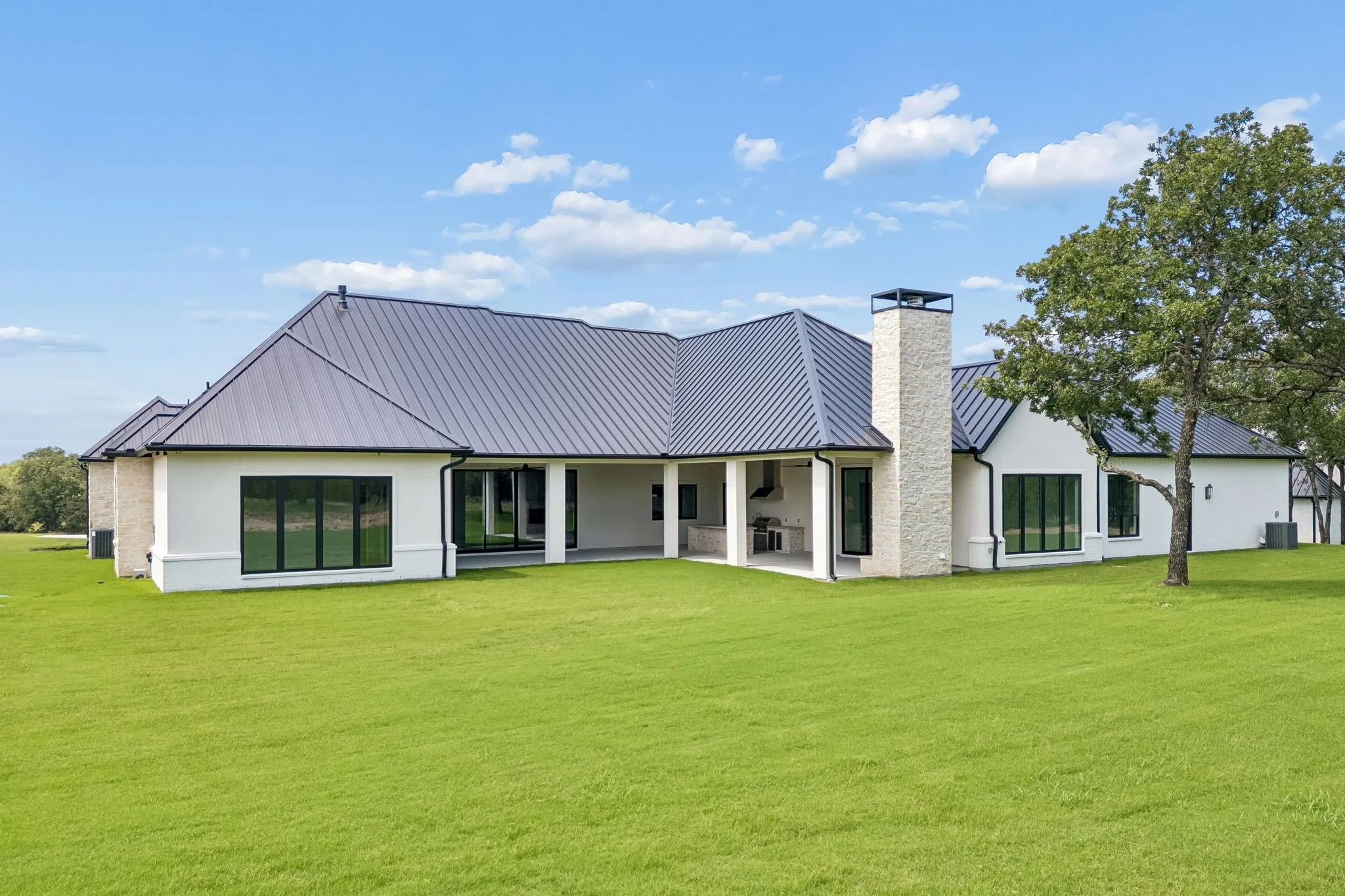 Single Family Residence For Sale in Parker County , 1020 Genoa Drive, Weatherford, Texas 76087, 5 Bedroom, 5 Bathroom, 4 Garage spaces, 4,942 Sqft, built in 2026, mls#21310076, Real Estate Agent in Weatherford, Homes For Sale in Parker county, Homes For Sale in Weatherford, Realtor in Weatherford Texas, Real Estate Brokerage Independent Realty Texas, Luminita Cordes Realtor