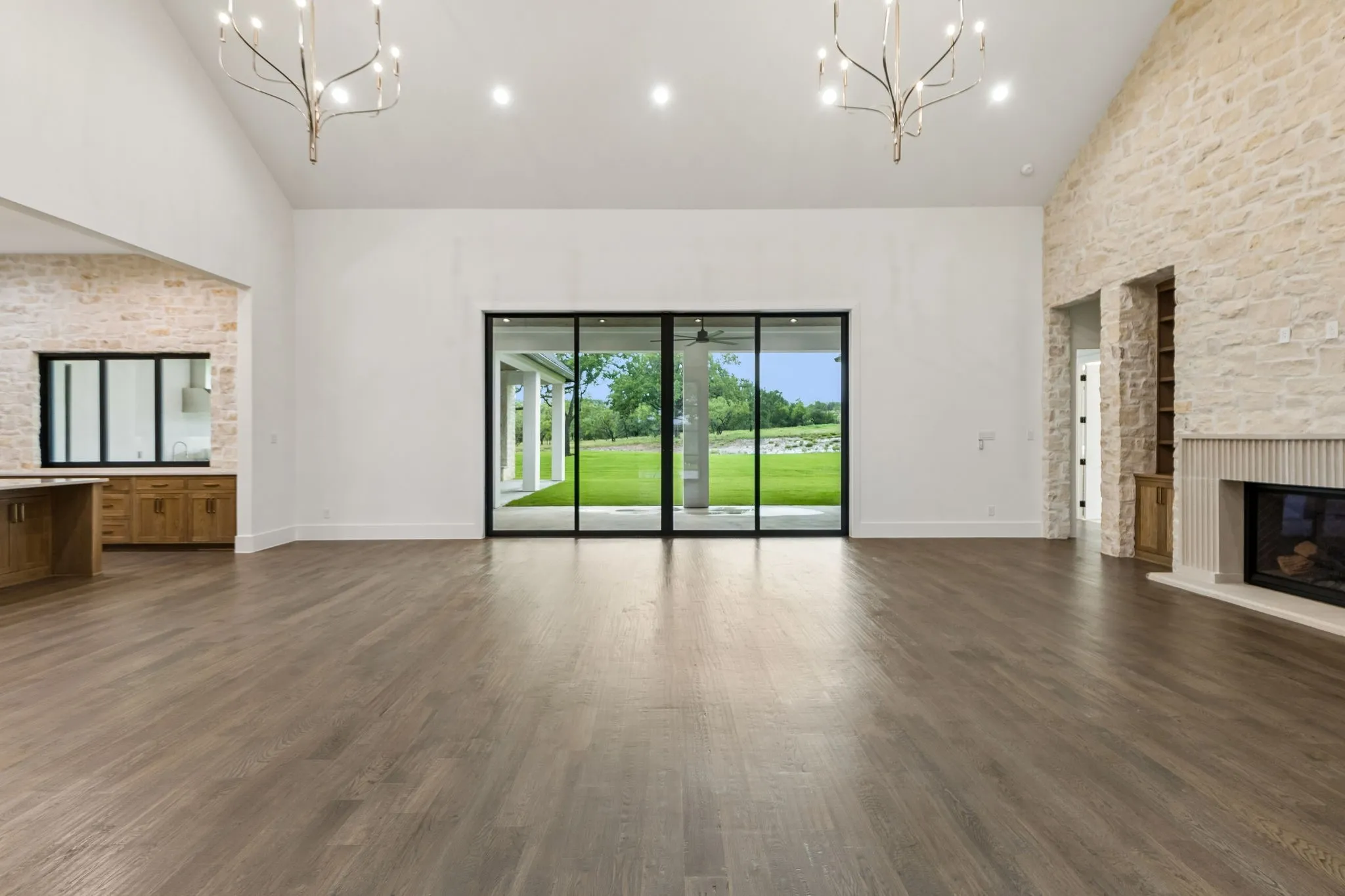 Single Family Residence For Sale in Parker County , 1020 Genoa Drive, Weatherford, Texas 76087, 5 Bedroom, 5 Bathroom, 4 Garage spaces, 4,942 Sqft, built in 2026, mls#21310076, Real Estate Agent in Weatherford, Homes For Sale in Parker county, Homes For Sale in Weatherford, Realtor in Weatherford Texas, Real Estate Brokerage Independent Realty Texas, Luminita Cordes Realtor