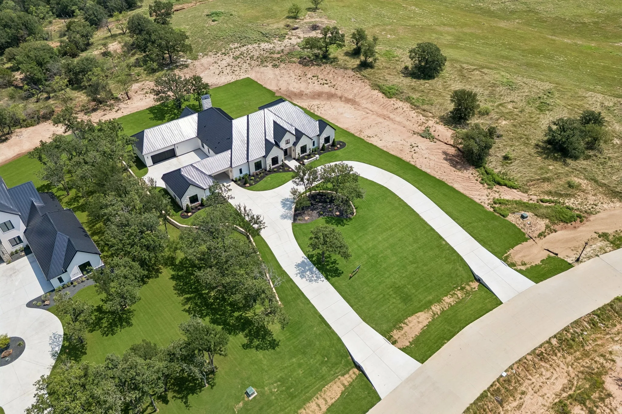 Single Family Residence For Sale in Parker County , 1020 Genoa Drive, Weatherford, Texas 76087, 5 Bedroom, 5 Bathroom, 4 Garage spaces, 4,942 Sqft, built in 2026, mls#21310076, Real Estate Agent in Weatherford, Homes For Sale in Parker county, Homes For Sale in Weatherford, Realtor in Weatherford Texas, Real Estate Brokerage Independent Realty Texas, Luminita Cordes Realtor