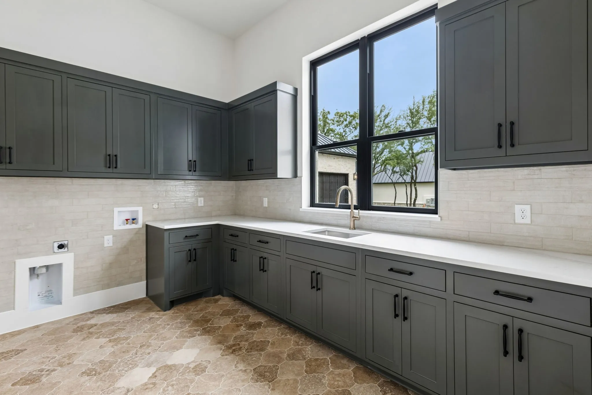 Single Family Residence For Sale in Parker County , 1020 Genoa Drive, Weatherford, Texas 76087, 5 Bedroom, 5 Bathroom, 4 Garage spaces, 4,942 Sqft, built in 2026, mls#21310076, Real Estate Agent in Weatherford, Homes For Sale in Parker county, Homes For Sale in Weatherford, Realtor in Weatherford Texas, Real Estate Brokerage Independent Realty Texas, Luminita Cordes Realtor
