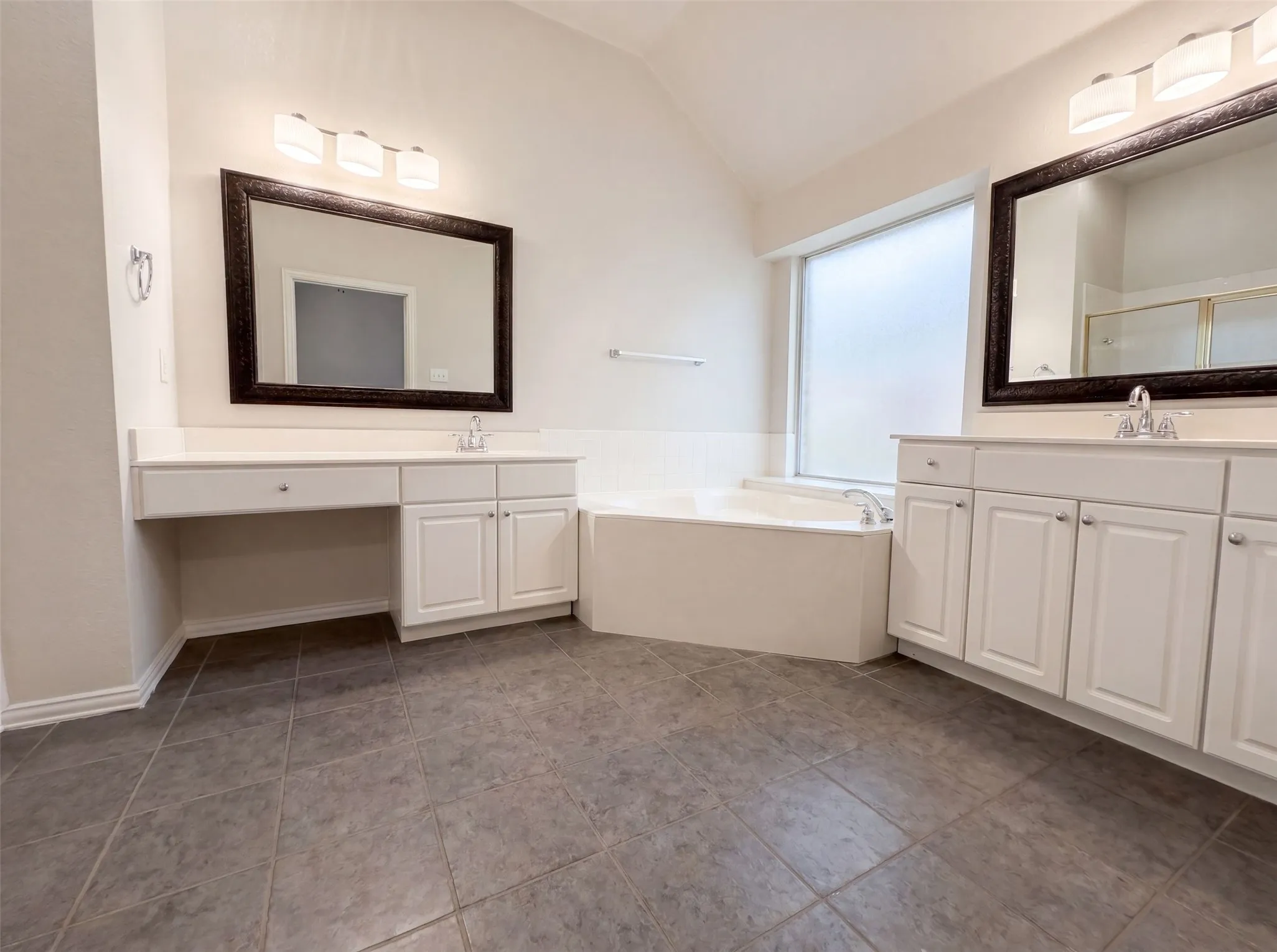 Single Family Residence For Sale in Denton County , 1441 Forest Oaks Court, Frisco, Texas 75036, 3 Bedroom, 2 Bathroom, 2 Garage spaces, 1,740 Sqft, built in 2000, mls#21310124, Real Estate Agent in Frisco, Homes For Sale in Denton county, Homes For Sale in Frisco, Realtor in Frisco Texas, Real Estate Brokerage Independent Realty Texas, Luminita Cordes Realtor