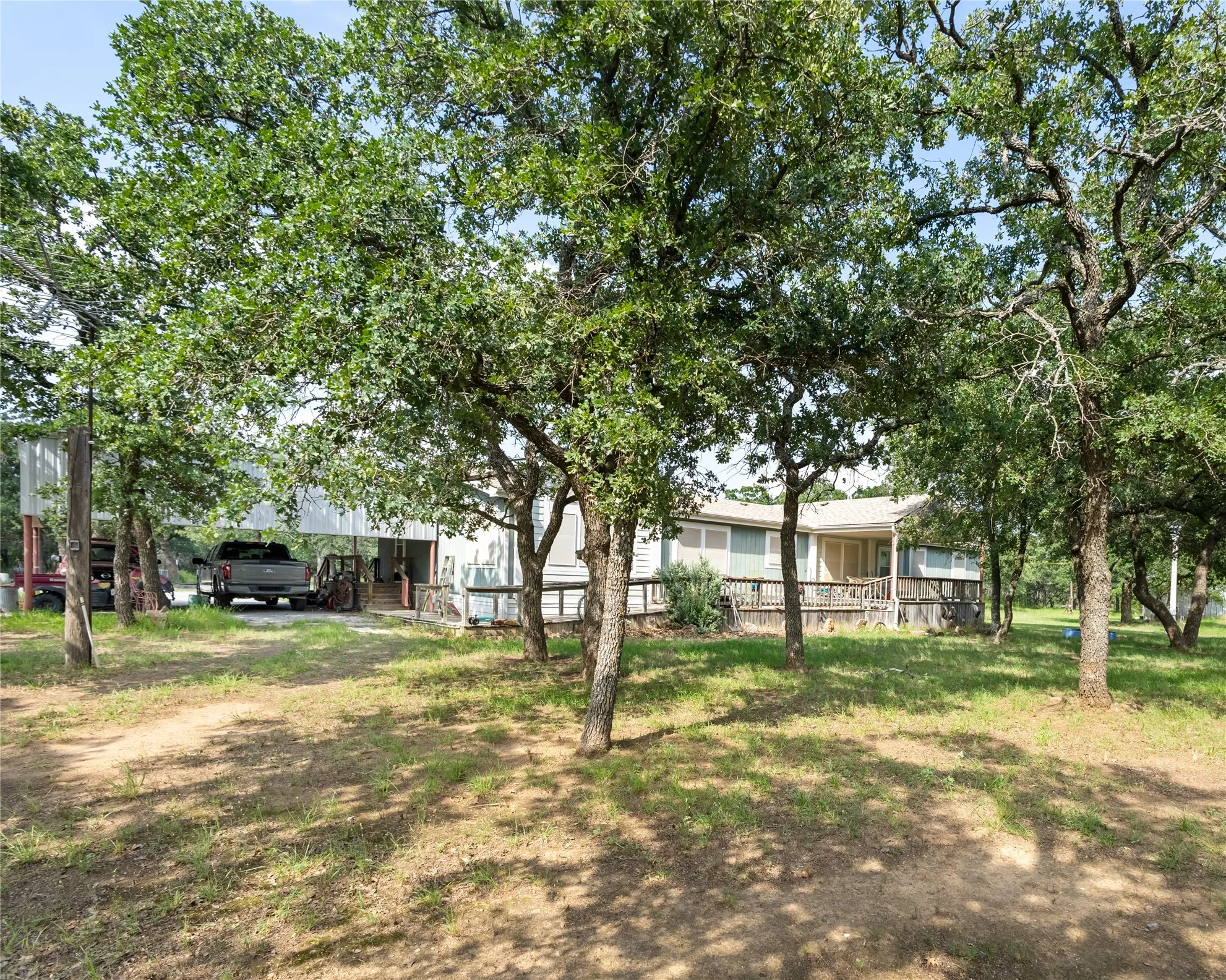 Farm For Sale in Eastland County , 17001 Interstate 20, Cisco, Texas 76437, 4 Bedroom, 3 Bathroom, Garage spaces, 2,432 Sqft, built in 2003, mls#21310159, Real Estate Agent in Cisco, Homes For Sale in Eastland county, Homes For Sale in Cisco, Realtor in Cisco Texas, Real Estate Brokerage Independent Realty Texas, Luminita Cordes Realtor