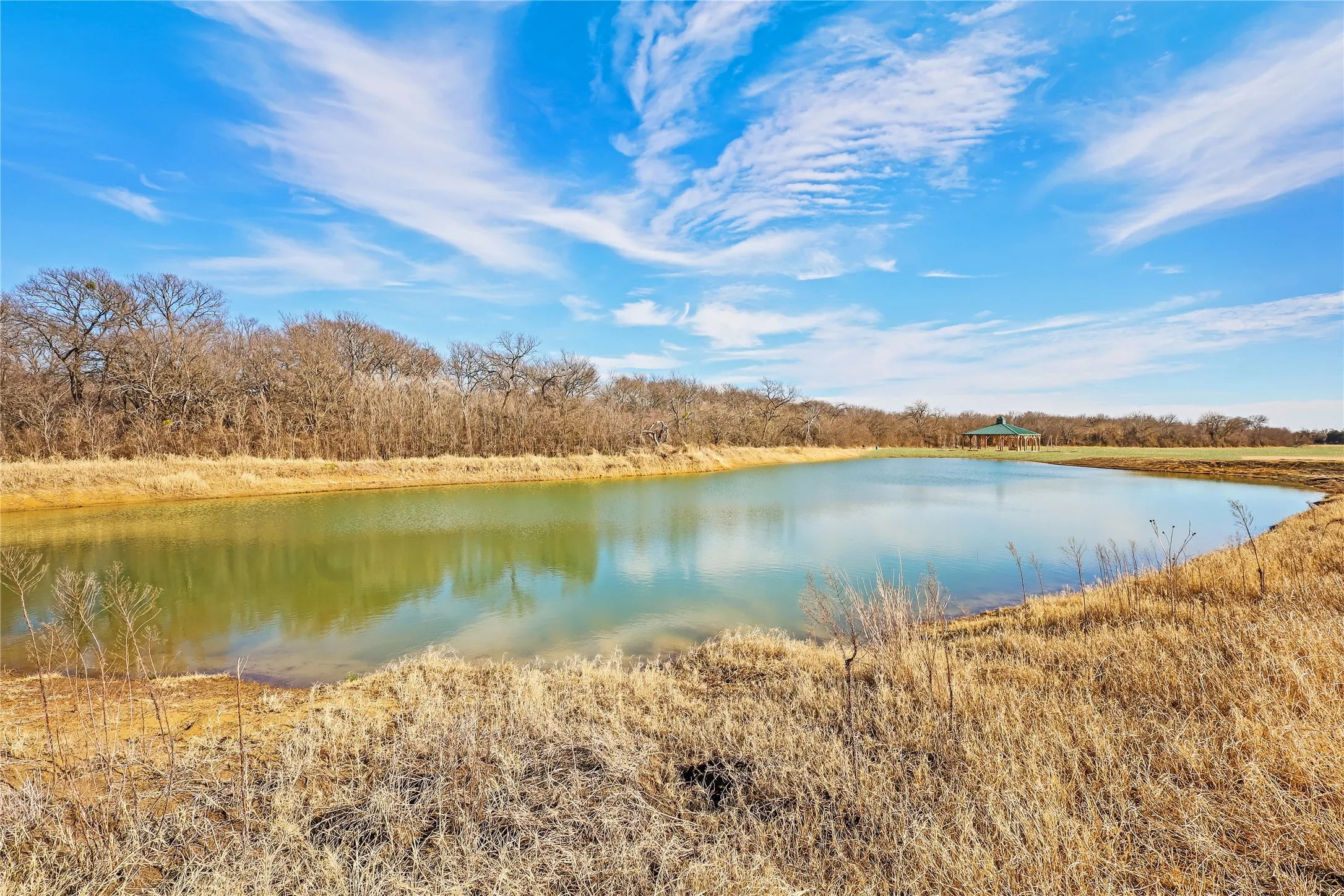 Single Family Residence For Sale in Johnson County , 3132 Manchester Drive, Cleburne, Texas 76031, 3 Bedroom, 2 Bathroom, 2 Garage spaces, 1,412 Sqft, built in 2025, mls#21310176, Real Estate Agent in Cleburne, Homes For Sale in Johnson county, Homes For Sale in Cleburne, Realtor in Cleburne Texas, Real Estate Brokerage Independent Realty Texas, Luminita Cordes Realtor