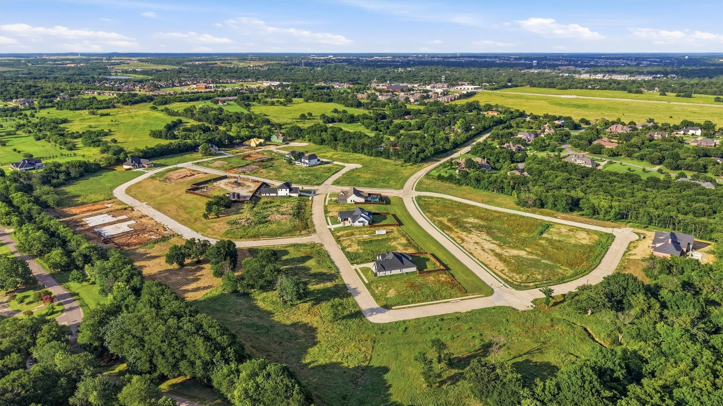 Single Family Residence For Sale in Grayson County , 1912 Heritage Knoll Drive, Sherman, Texas 75092, 5 Bedrooms, 4 Bathrooms, 2 Garage spaces, 4,051 Sqft, built in 2027, Price $800,000, mls#21306456, Real Estate Agent in Sherman, Homes For Sale in Grayson county, Homes For Sale in Sherman, Realtor in Sherman Texas, Real Estate Brokerage Independent Realty Texas, Luminita Cordes Realtor