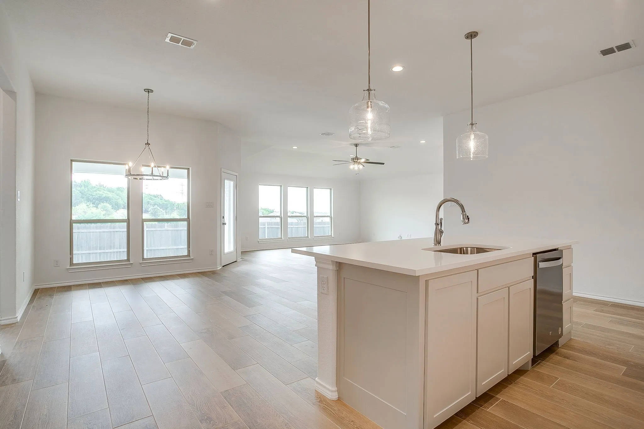 Single Family Residence For Sale in Tarrant County , 6913 Trail Rock Drive, Benbrook, Texas 76126, 4 Bedrooms, 2 Bathrooms, 2 Garage spaces, 2,344 Sqft, built in 2023, Price $499,888, mls#21310208, Real Estate Agent in Benbrook, Homes For Sale in Tarrant county, Homes For Sale in Benbrook, Realtor in Benbrook Texas, Real Estate Brokerage Independent Realty Texas, Luminita Cordes Realtor