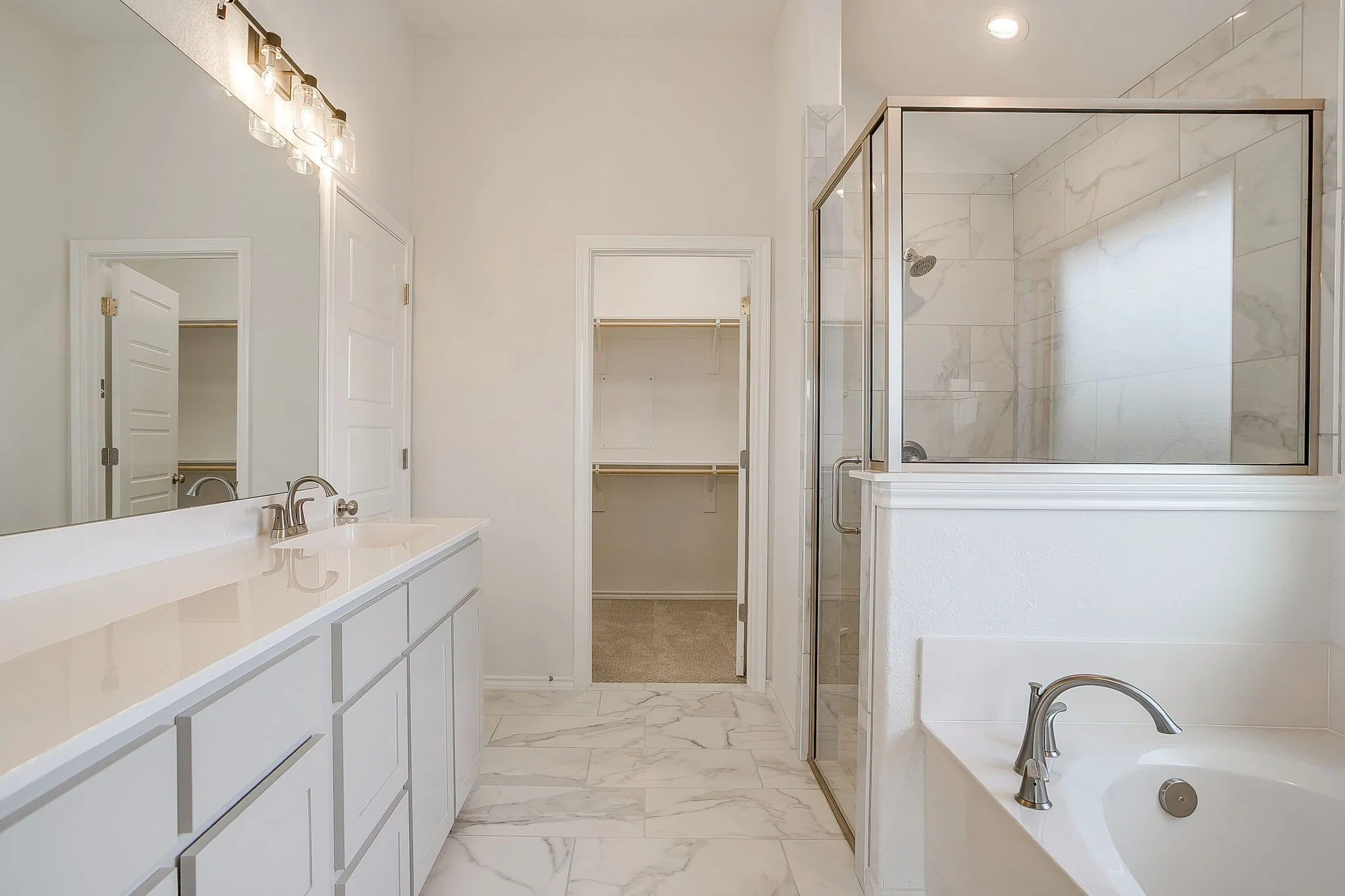 Single Family Residence For Sale in Tarrant County , 6913 Trail Rock Drive, Benbrook, Texas 76126, 4 Bedrooms, 2 Bathrooms, 2 Garage spaces, 2,344 Sqft, built in 2023, Price $499,888, mls#21310208, Real Estate Agent in Benbrook, Homes For Sale in Tarrant county, Homes For Sale in Benbrook, Realtor in Benbrook Texas, Real Estate Brokerage Independent Realty Texas, Luminita Cordes Realtor