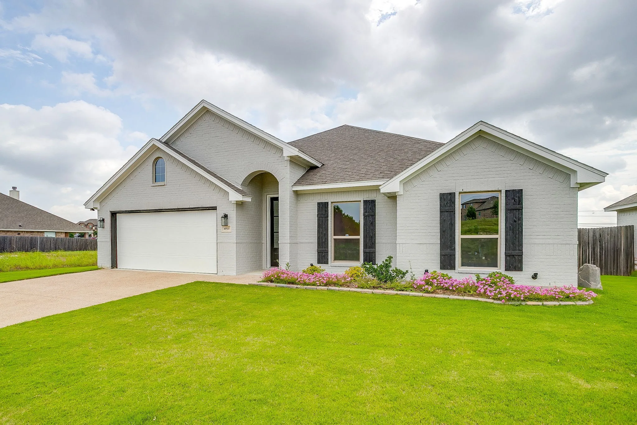 Single Family Residence For Sale in Tarrant County , 6913 Trail Rock Drive, Benbrook, Texas 76126, 4 Bedrooms, 2 Bathrooms, 2 Garage spaces, 2,344 Sqft, built in 2023, Price $499,888, mls#21310208, Real Estate Agent in Benbrook, Homes For Sale in Tarrant county, Homes For Sale in Benbrook, Realtor in Benbrook Texas, Real Estate Brokerage Independent Realty Texas, Luminita Cordes Realtor