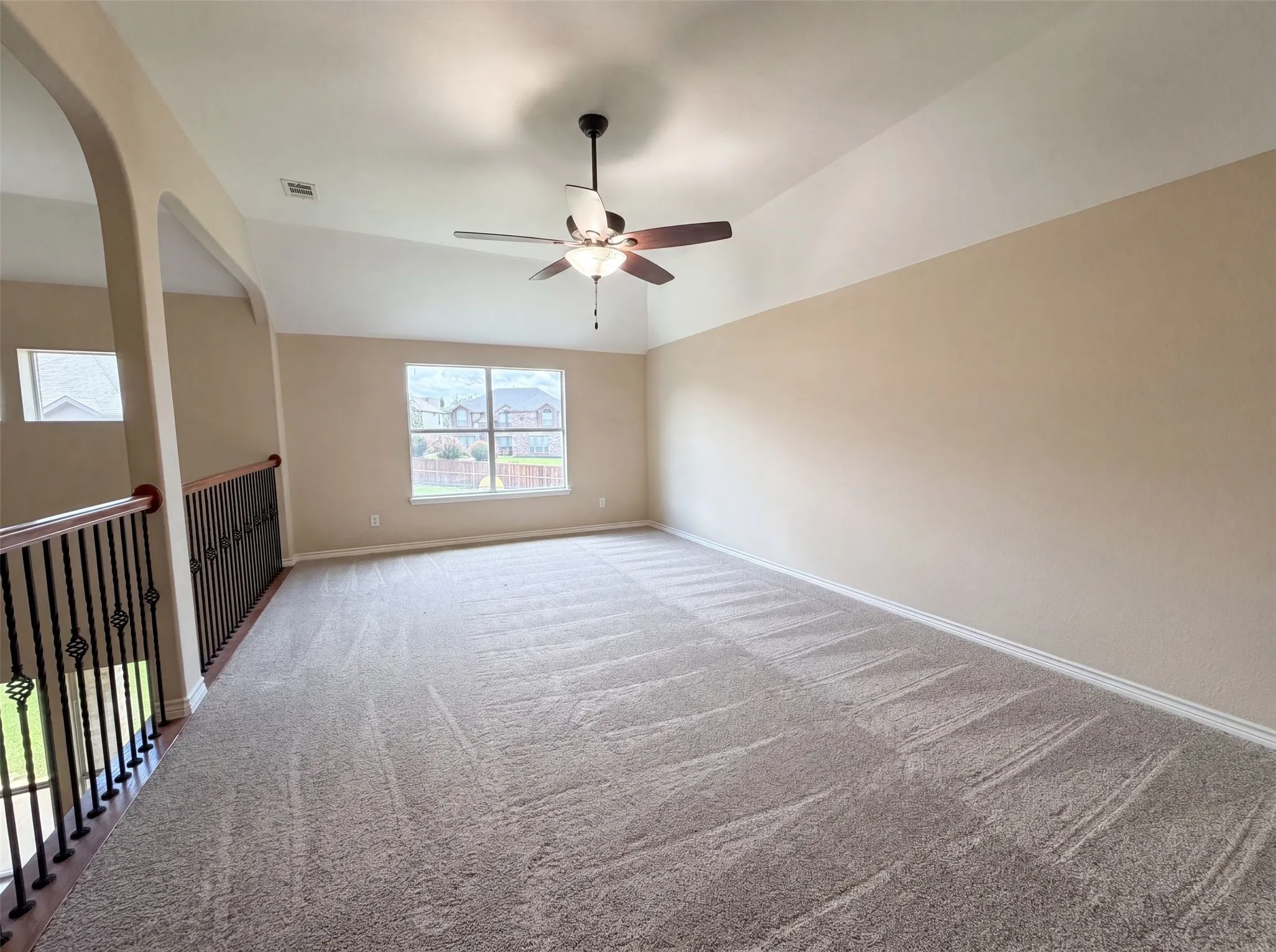Single Family Residence For Sale in Tarrant County , 8613 Sunwood Court, Fort Worth, Texas 76123, 5 Bedroom, 4 Bathroom, 2 Garage spaces, 4,824 Sqft, built in 2007, mls#21310225, Real Estate Agent in Fort Worth, Homes For Sale in Tarrant county, Homes For Sale in Fort Worth, Realtor in Fort Worth Texas, Real Estate Brokerage Independent Realty Texas, Luminita Cordes Realtor