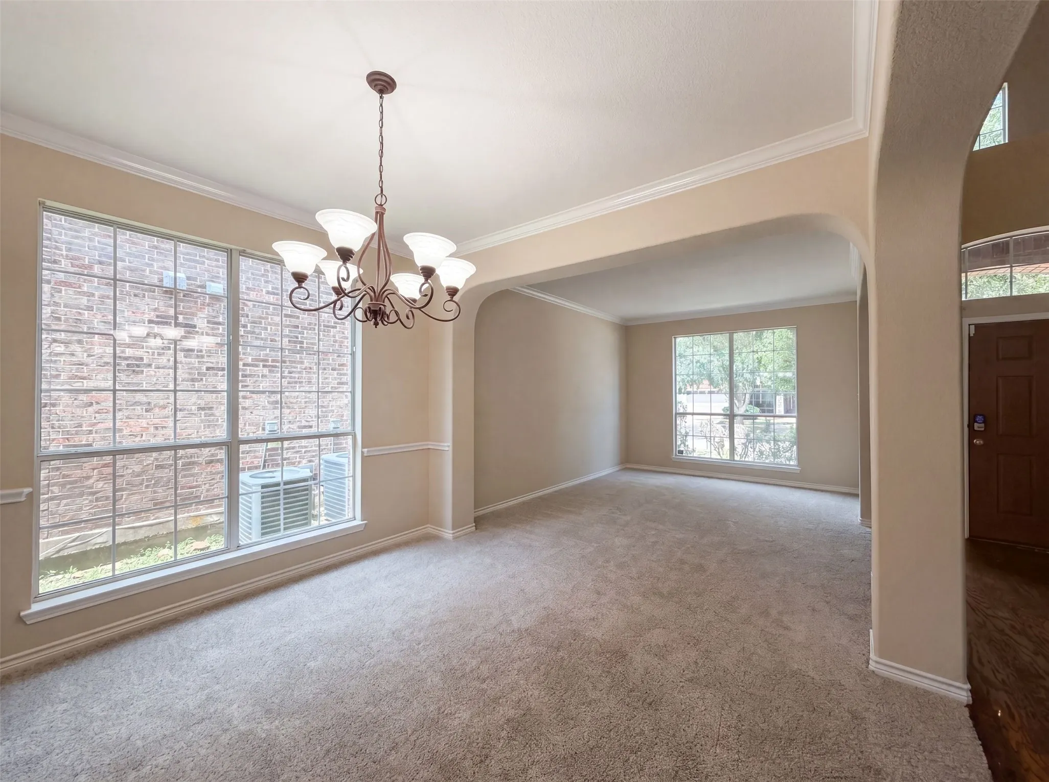 Single Family Residence For Sale in Tarrant County , 8613 Sunwood Court, Fort Worth, Texas 76123, 5 Bedroom, 4 Bathroom, 2 Garage spaces, 4,824 Sqft, built in 2007, mls#21310225, Real Estate Agent in Fort Worth, Homes For Sale in Tarrant county, Homes For Sale in Fort Worth, Realtor in Fort Worth Texas, Real Estate Brokerage Independent Realty Texas, Luminita Cordes Realtor