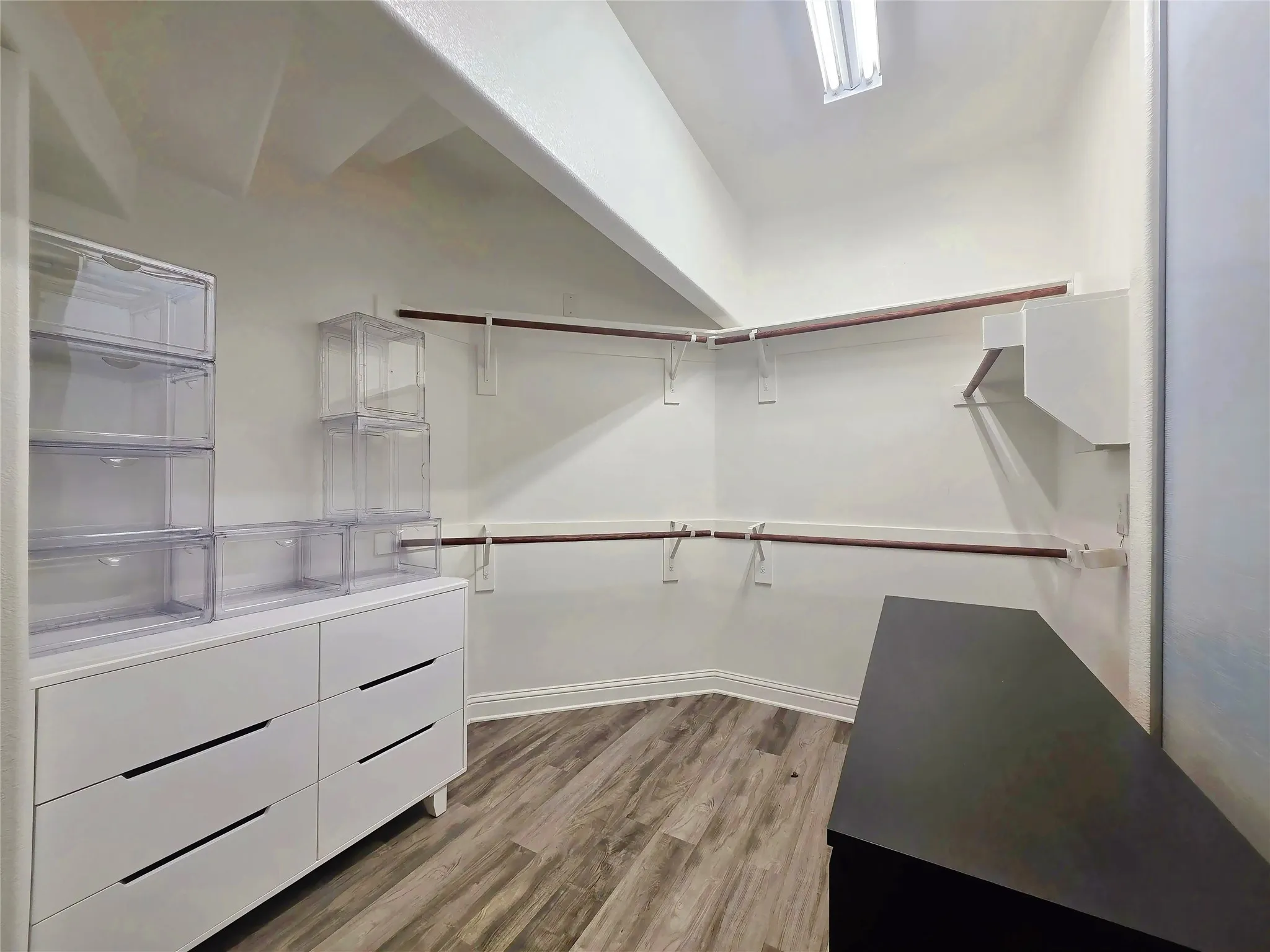Single Family Residence For Rent in Dallas County , 6814 Indian Meadow Court, Sachse, Texas 75048, 4 Bedroom, 3 Bathroom, 2 Garage spaces, 3,214 Sqft, built in 2005, mls#21301992, Real Estate Agent in Sachse, Homes For Rent in Dallas county, Homes For Rent in Sachse, Realtor in Sachse Texas, Real Estate Brokerage Independent Realty Texas, Luminita Cordes Realtor
