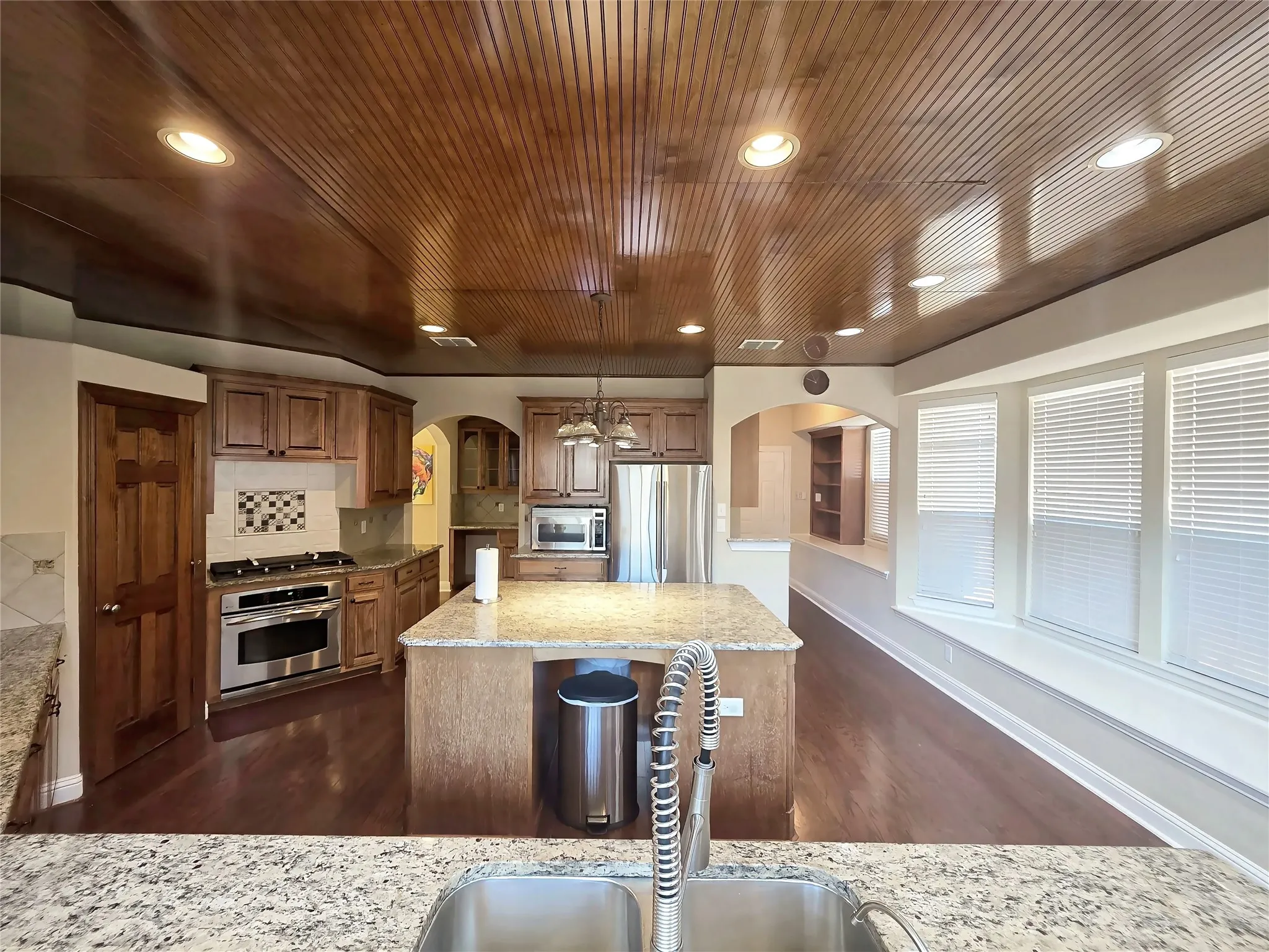 Single Family Residence For Rent in Dallas County , 6814 Indian Meadow Court, Sachse, Texas 75048, 4 Bedroom, 3 Bathroom, 2 Garage spaces, 3,214 Sqft, built in 2005, mls#21301992, Real Estate Agent in Sachse, Homes For Rent in Dallas county, Homes For Rent in Sachse, Realtor in Sachse Texas, Real Estate Brokerage Independent Realty Texas, Luminita Cordes Realtor