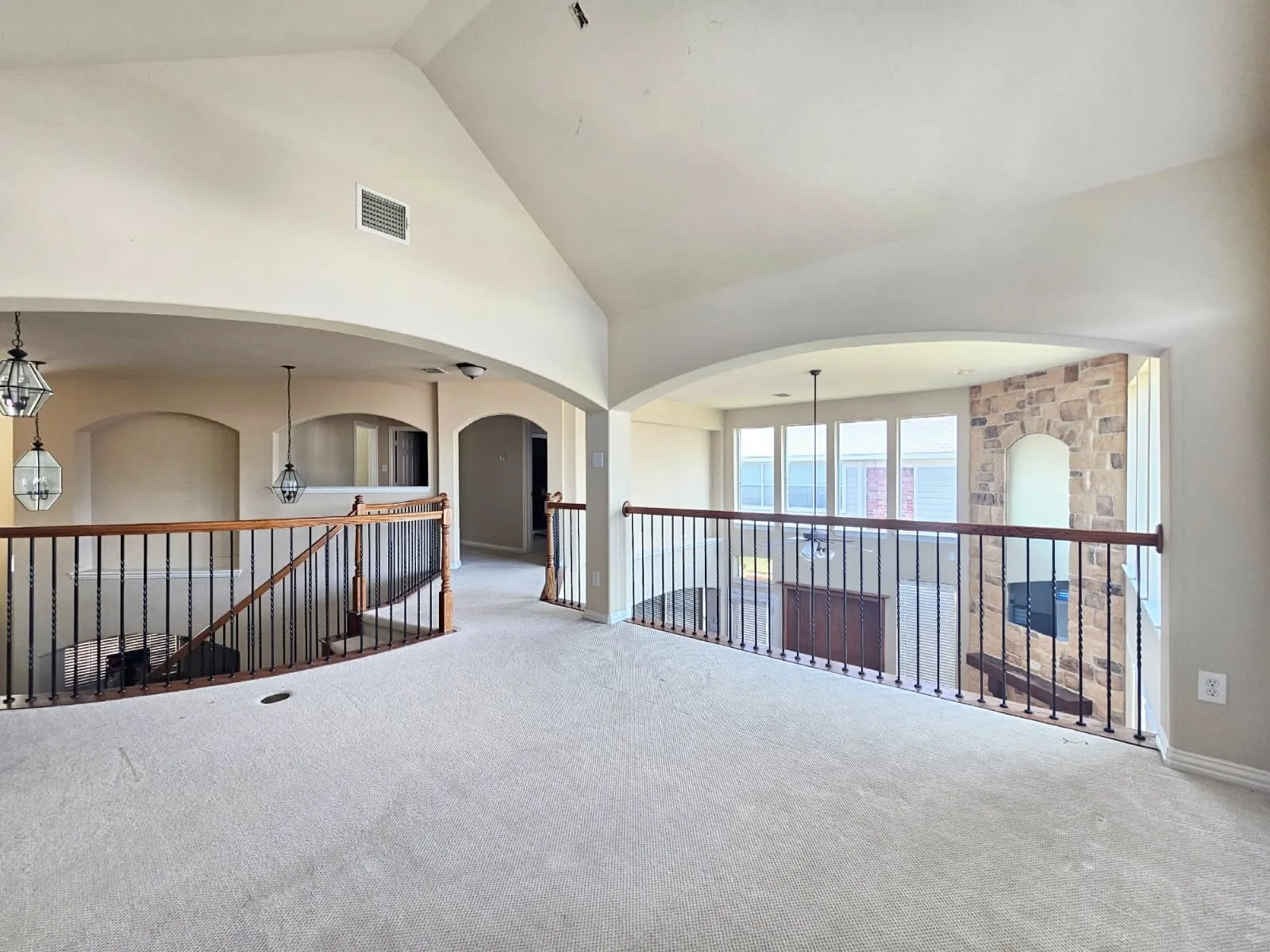 Single Family Residence For Rent in Dallas County , 6814 Indian Meadow Court, Sachse, Texas 75048, 4 Bedroom, 3 Bathroom, 2 Garage spaces, 3,214 Sqft, built in 2005, mls#21301992, Real Estate Agent in Sachse, Homes For Rent in Dallas county, Homes For Rent in Sachse, Realtor in Sachse Texas, Real Estate Brokerage Independent Realty Texas, Luminita Cordes Realtor