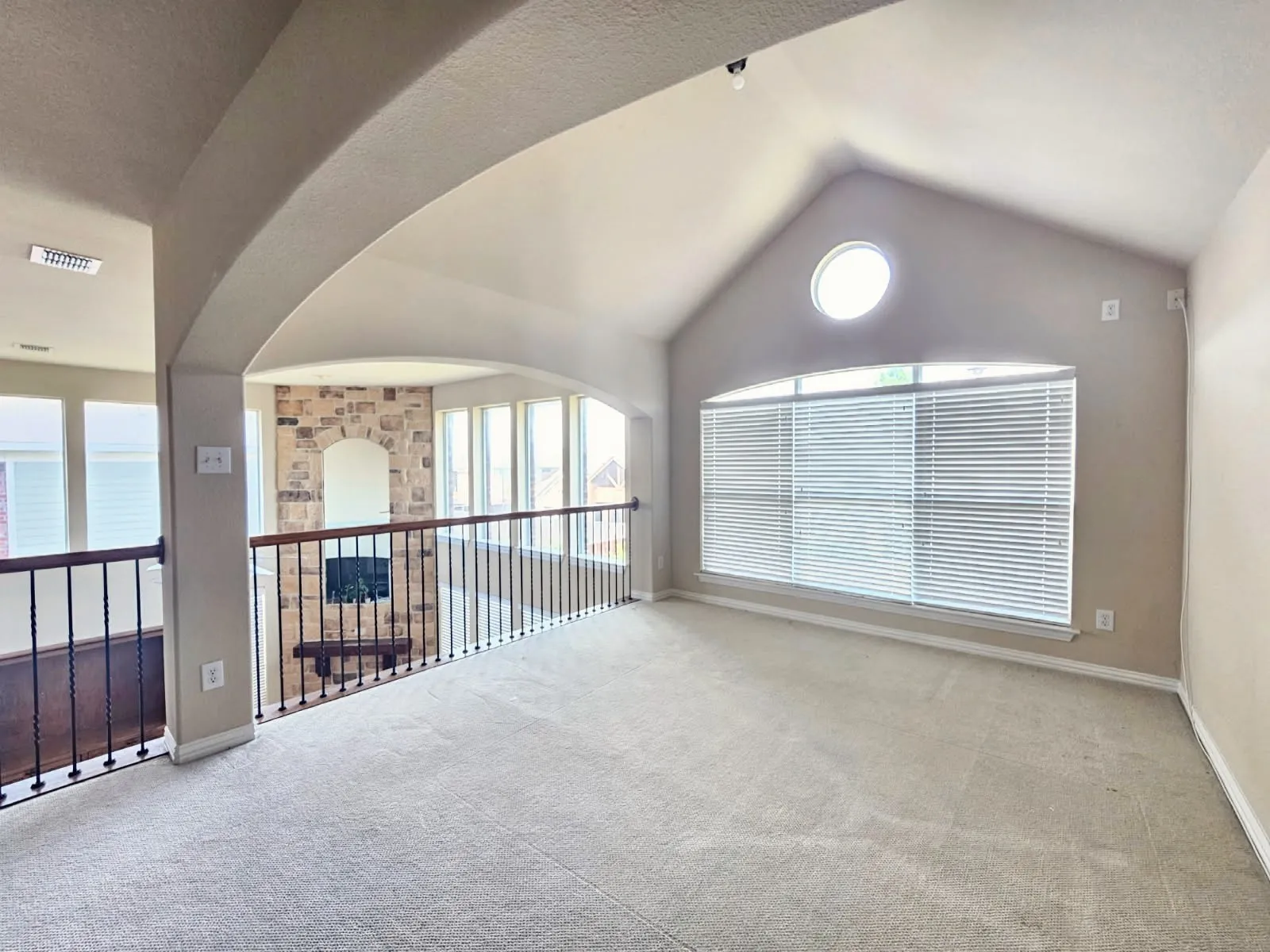 Single Family Residence For Rent in Dallas County , 6814 Indian Meadow Court, Sachse, Texas 75048, 4 Bedroom, 3 Bathroom, 2 Garage spaces, 3,214 Sqft, built in 2005, mls#21301992, Real Estate Agent in Sachse, Homes For Rent in Dallas county, Homes For Rent in Sachse, Realtor in Sachse Texas, Real Estate Brokerage Independent Realty Texas, Luminita Cordes Realtor