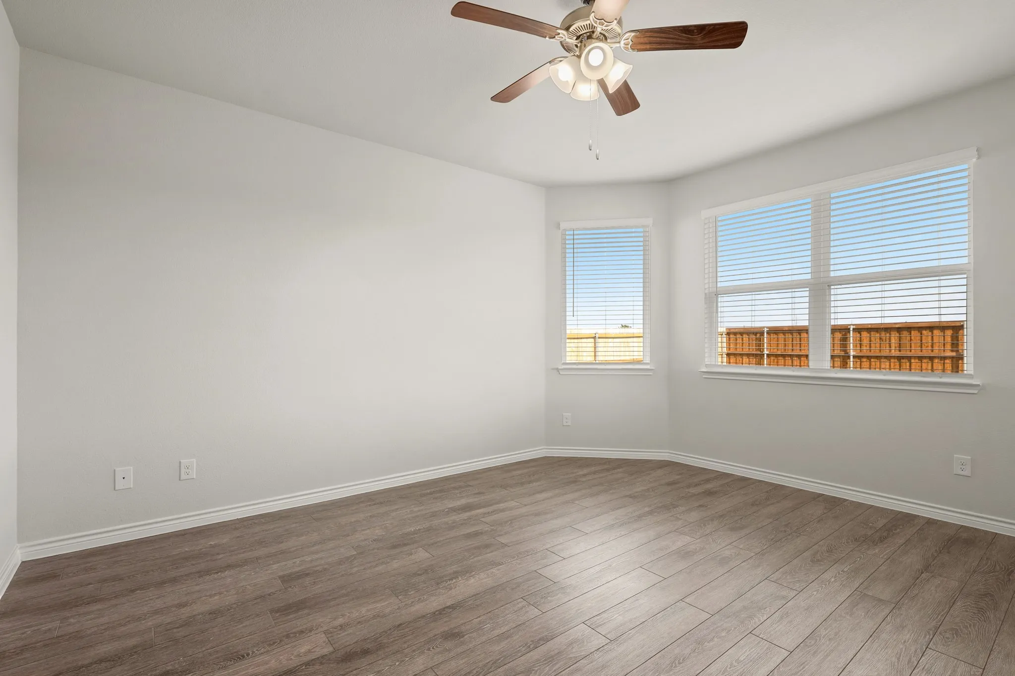 Single Family Residence For Sale in Tarrant County , 7008 Trestle Street, Fort Worth, Texas 76036, 4 Bedroom, 3 Bathroom, 2 Garage spaces, 1,745 Sqft, built in 2025, mls#21310246, Real Estate Agent in Fort Worth, Homes For Sale in Tarrant county, Homes For Sale in Fort Worth, Realtor in Fort Worth Texas, Real Estate Brokerage Independent Realty Texas, Luminita Cordes Realtor