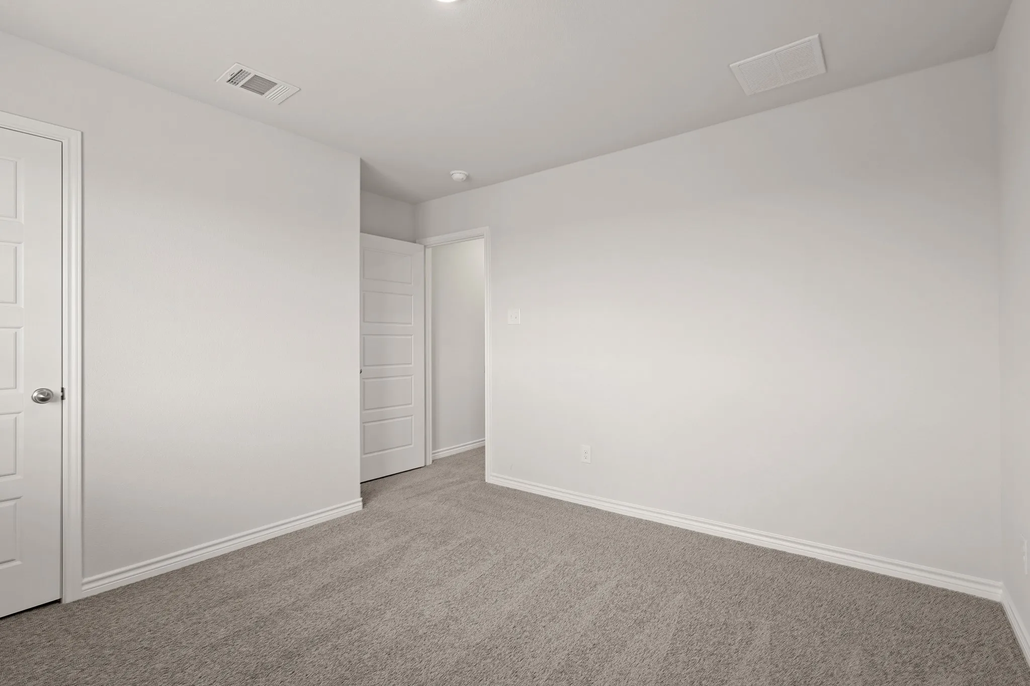 Single Family Residence For Sale in Tarrant County , 7008 Trestle Street, Fort Worth, Texas 76036, 4 Bedroom, 3 Bathroom, 2 Garage spaces, 1,745 Sqft, built in 2025, mls#21310246, Real Estate Agent in Fort Worth, Homes For Sale in Tarrant county, Homes For Sale in Fort Worth, Realtor in Fort Worth Texas, Real Estate Brokerage Independent Realty Texas, Luminita Cordes Realtor