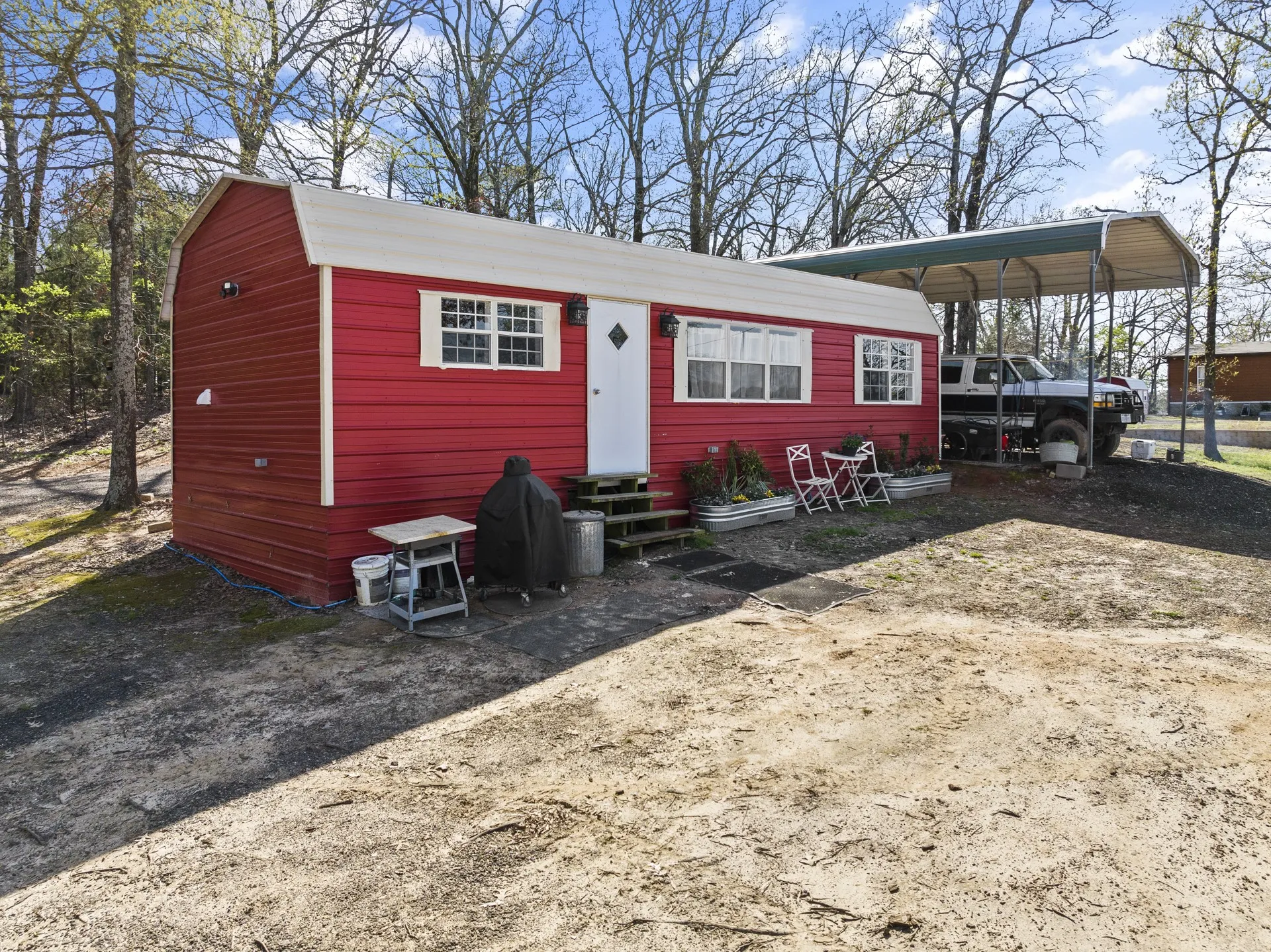 Mobile Home For Sale in Camp County , 772 County Road 2417, Leesburg, Texas 75451, 4 Bedrooms, 3 Bathrooms, Garage spaces, 2,300 Sqft, built in 2013, Price $694,900, mls#21310278, Real Estate Agent in Leesburg, Homes For Sale in Camp county, Homes For Sale in Leesburg, Realtor in Leesburg Texas, Real Estate Brokerage Independent Realty Texas, Luminita Cordes Realtor
