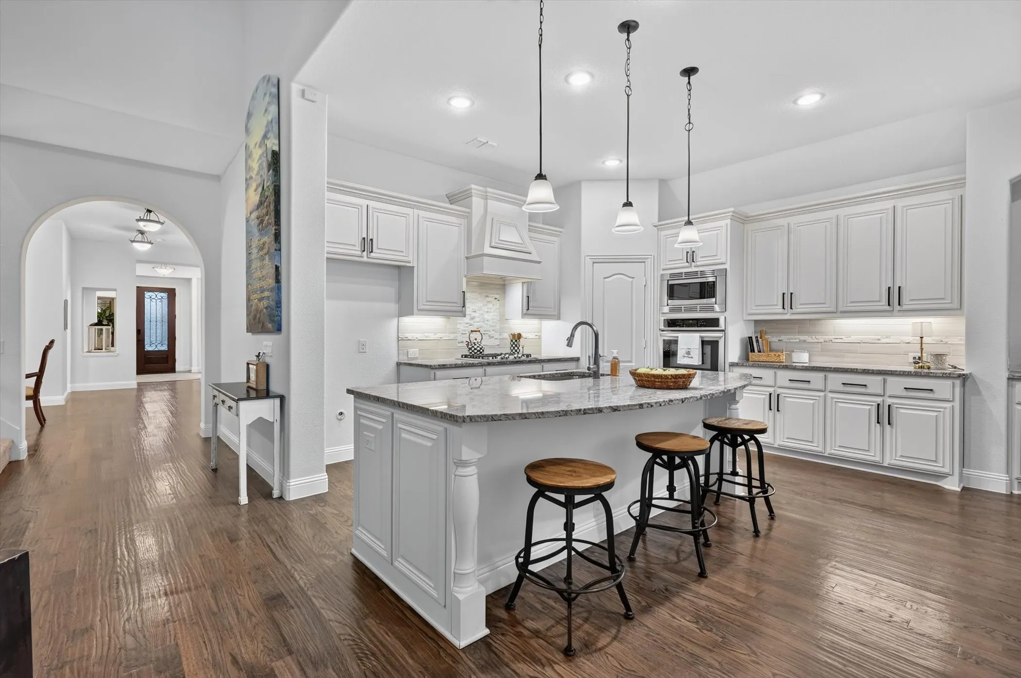 Single Family Residence For Sale in Denton County , 11601 Norcross Drive, Cross Roads, Texas 76227, 4 Bedroom, 4 Bathroom, 3 Garage spaces, 3,517 Sqft, built in 2020, mls#21308420, Real Estate Agent in Cross Roads, Homes For Sale in Denton county, Homes For Sale in Cross Roads, Realtor in Cross Roads Texas, Real Estate Brokerage Independent Realty Texas, Luminita Cordes Realtor