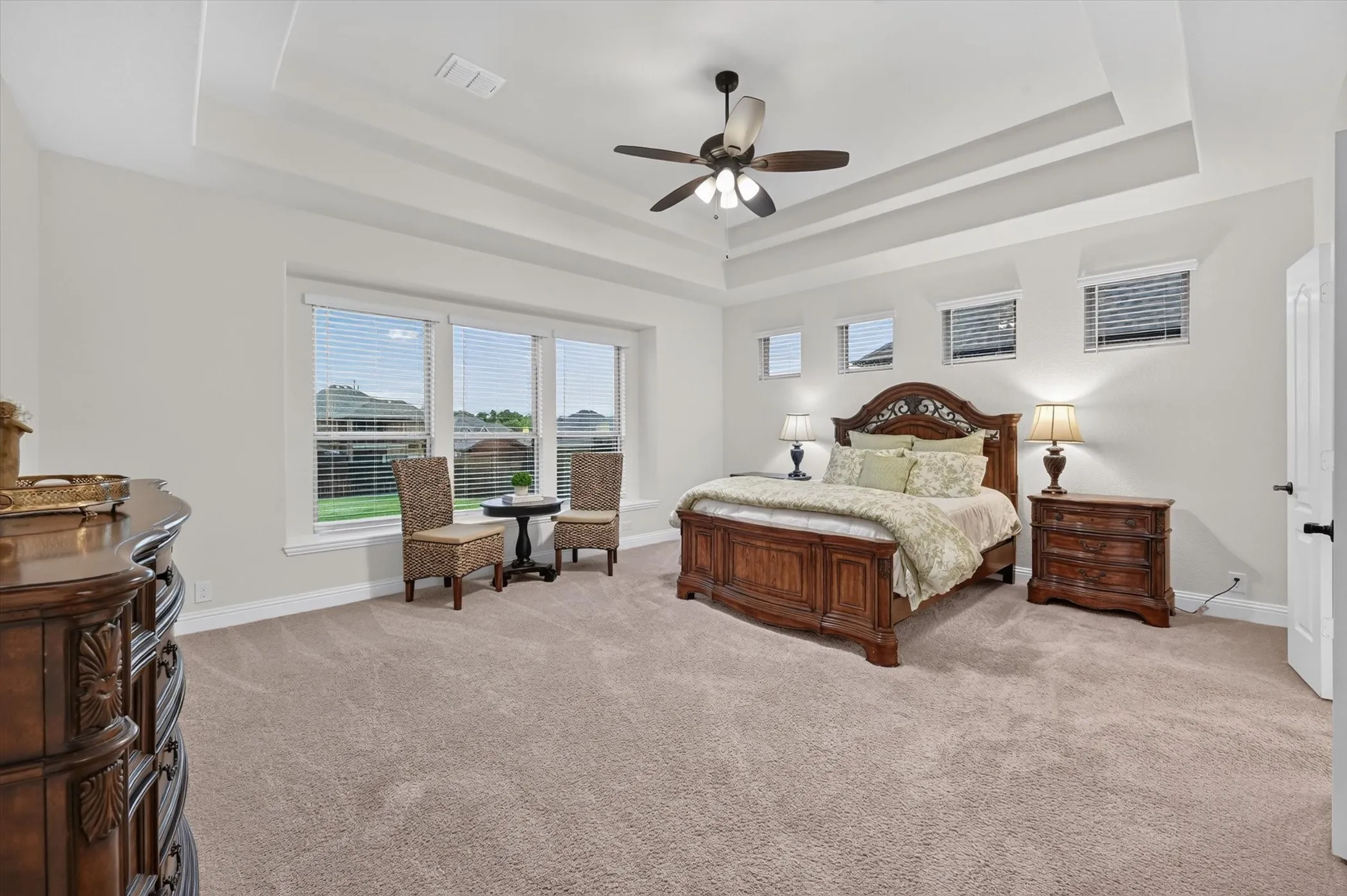 Single Family Residence For Sale in Denton County , 11601 Norcross Drive, Cross Roads, Texas 76227, 4 Bedroom, 4 Bathroom, 3 Garage spaces, 3,517 Sqft, built in 2020, mls#21308420, Real Estate Agent in Cross Roads, Homes For Sale in Denton county, Homes For Sale in Cross Roads, Realtor in Cross Roads Texas, Real Estate Brokerage Independent Realty Texas, Luminita Cordes Realtor