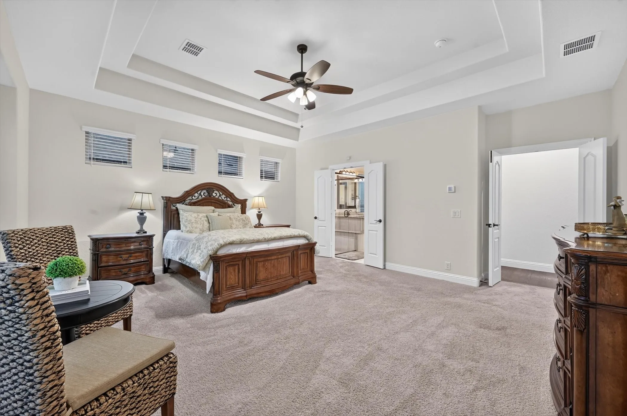 Single Family Residence For Sale in Denton County , 11601 Norcross Drive, Cross Roads, Texas 76227, 4 Bedroom, 4 Bathroom, 3 Garage spaces, 3,517 Sqft, built in 2020, mls#21308420, Real Estate Agent in Cross Roads, Homes For Sale in Denton county, Homes For Sale in Cross Roads, Realtor in Cross Roads Texas, Real Estate Brokerage Independent Realty Texas, Luminita Cordes Realtor