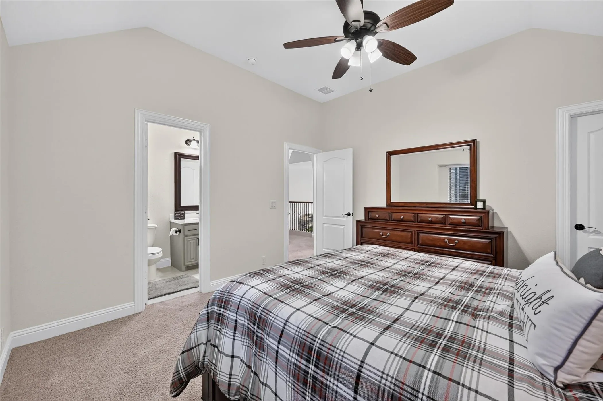 Single Family Residence For Sale in Denton County , 11601 Norcross Drive, Cross Roads, Texas 76227, 4 Bedroom, 4 Bathroom, 3 Garage spaces, 3,517 Sqft, built in 2020, mls#21308420, Real Estate Agent in Cross Roads, Homes For Sale in Denton county, Homes For Sale in Cross Roads, Realtor in Cross Roads Texas, Real Estate Brokerage Independent Realty Texas, Luminita Cordes Realtor
