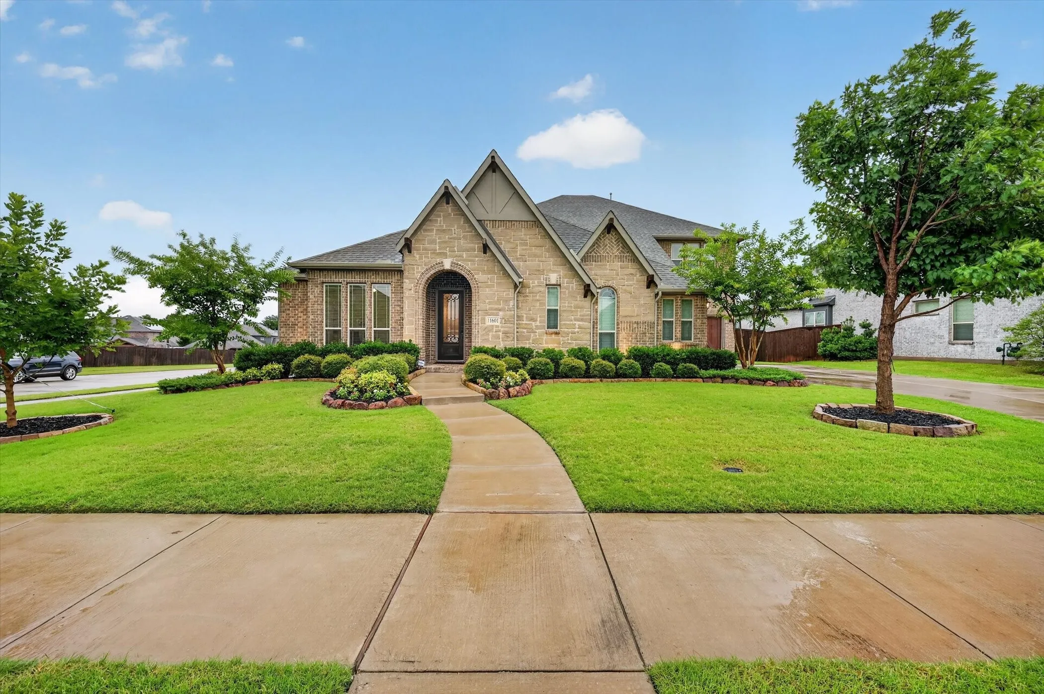 Single Family Residence For Sale in Denton County , 11601 Norcross Drive, Cross Roads, Texas 76227, 4 Bedroom, 4 Bathroom, 3 Garage spaces, 3,517 Sqft, built in 2020, mls#21308420, Real Estate Agent in Cross Roads, Homes For Sale in Denton county, Homes For Sale in Cross Roads, Realtor in Cross Roads Texas, Real Estate Brokerage Independent Realty Texas, Luminita Cordes Realtor