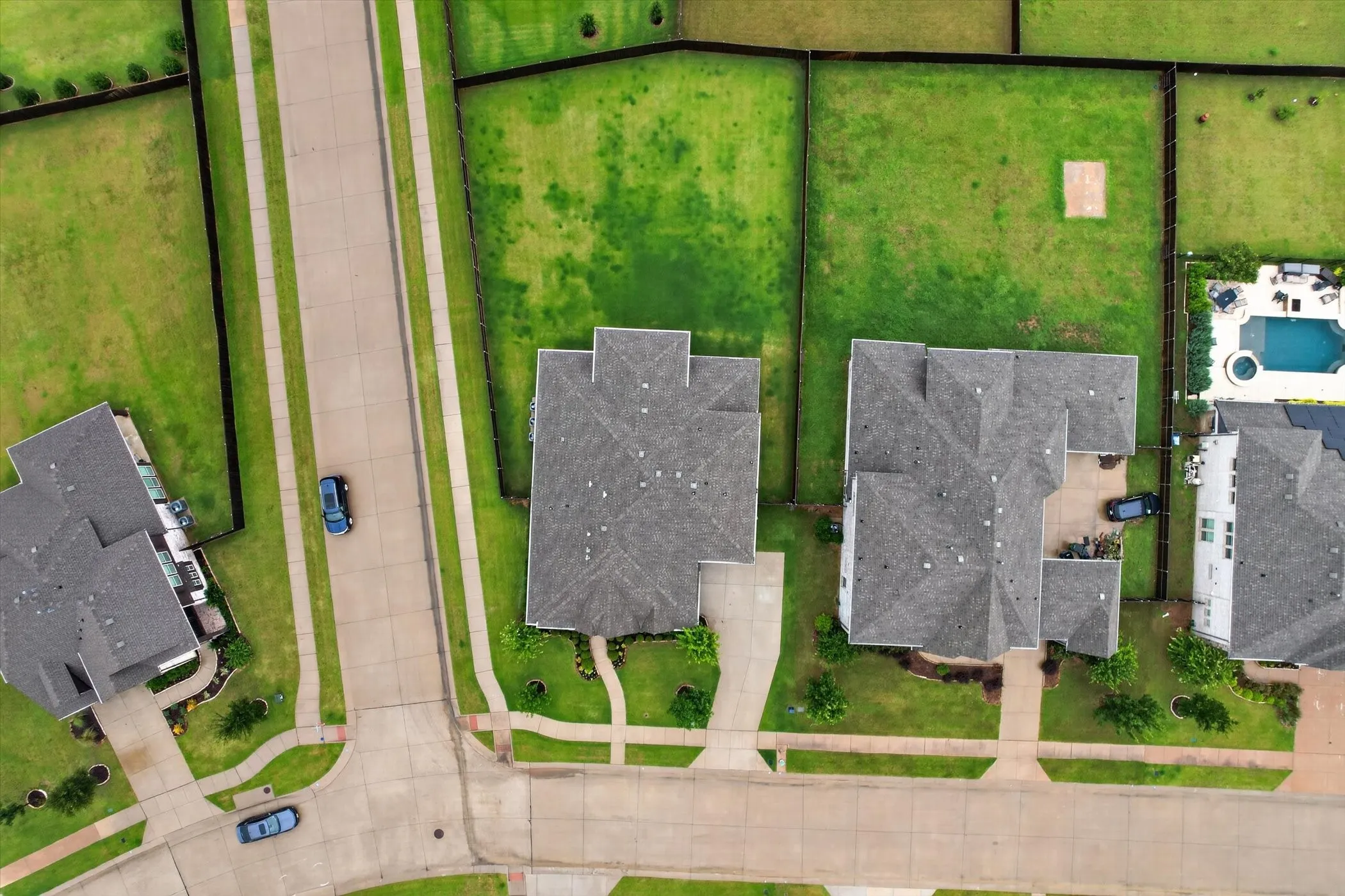 Single Family Residence For Sale in Denton County , 11601 Norcross Drive, Cross Roads, Texas 76227, 4 Bedroom, 4 Bathroom, 3 Garage spaces, 3,517 Sqft, built in 2020, mls#21308420, Real Estate Agent in Cross Roads, Homes For Sale in Denton county, Homes For Sale in Cross Roads, Realtor in Cross Roads Texas, Real Estate Brokerage Independent Realty Texas, Luminita Cordes Realtor