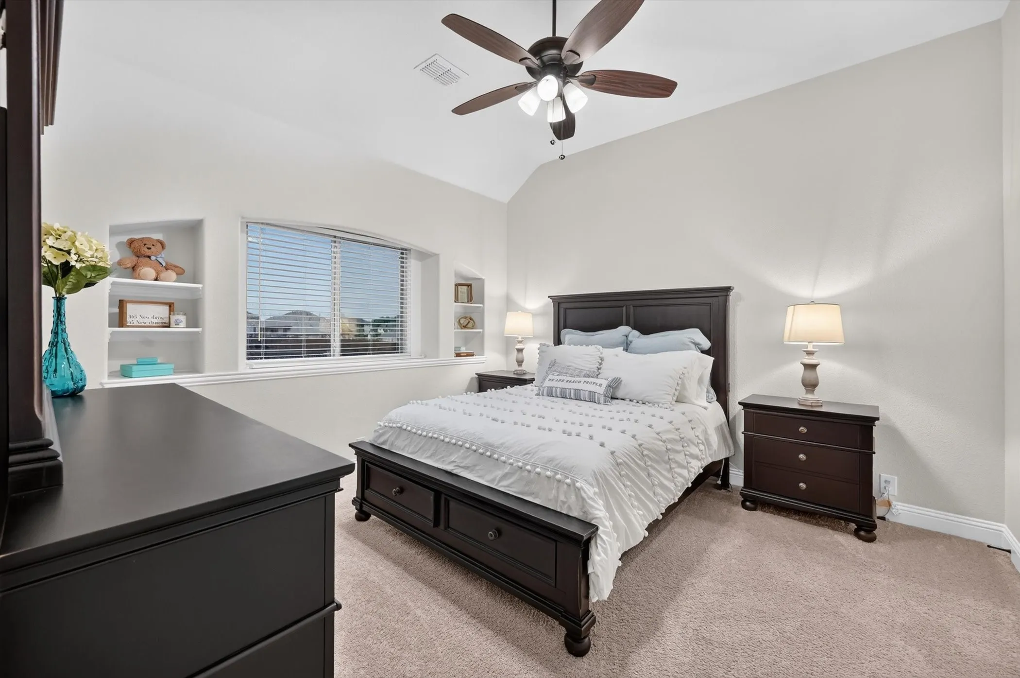 Single Family Residence For Sale in Denton County , 11601 Norcross Drive, Cross Roads, Texas 76227, 4 Bedroom, 4 Bathroom, 3 Garage spaces, 3,517 Sqft, built in 2020, mls#21308420, Real Estate Agent in Cross Roads, Homes For Sale in Denton county, Homes For Sale in Cross Roads, Realtor in Cross Roads Texas, Real Estate Brokerage Independent Realty Texas, Luminita Cordes Realtor