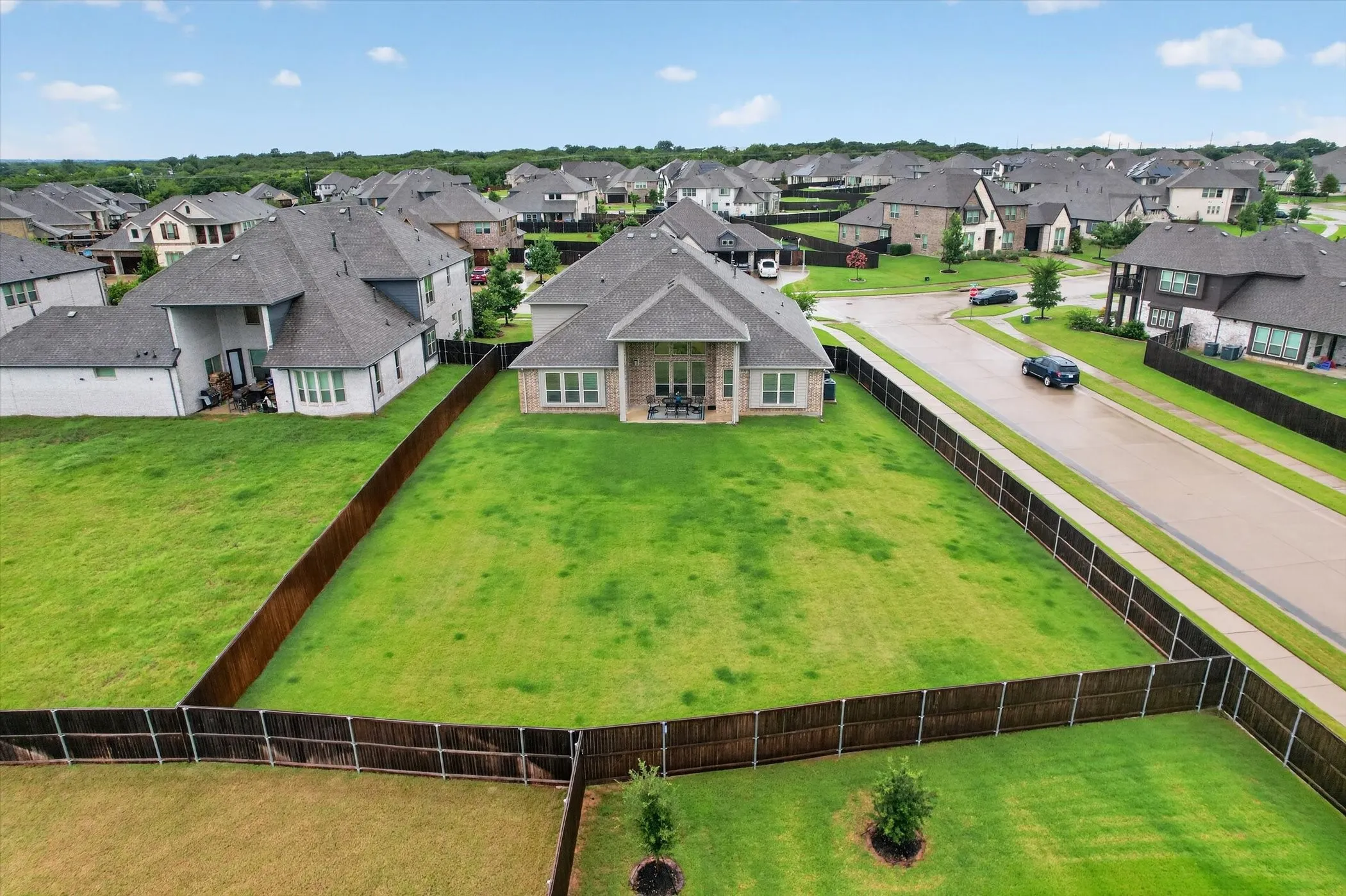 Single Family Residence For Sale in Denton County , 11601 Norcross Drive, Cross Roads, Texas 76227, 4 Bedroom, 4 Bathroom, 3 Garage spaces, 3,517 Sqft, built in 2020, mls#21308420, Real Estate Agent in Cross Roads, Homes For Sale in Denton county, Homes For Sale in Cross Roads, Realtor in Cross Roads Texas, Real Estate Brokerage Independent Realty Texas, Luminita Cordes Realtor