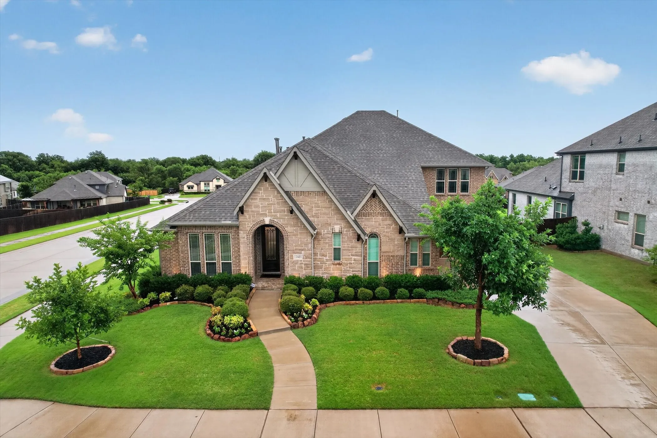 Single Family Residence For Sale in Denton County , 11601 Norcross Drive, Cross Roads, Texas 76227, 4 Bedroom, 4 Bathroom, 3 Garage spaces, 3,517 Sqft, built in 2020, mls#21308420, Real Estate Agent in Cross Roads, Homes For Sale in Denton county, Homes For Sale in Cross Roads, Realtor in Cross Roads Texas, Real Estate Brokerage Independent Realty Texas, Luminita Cordes Realtor