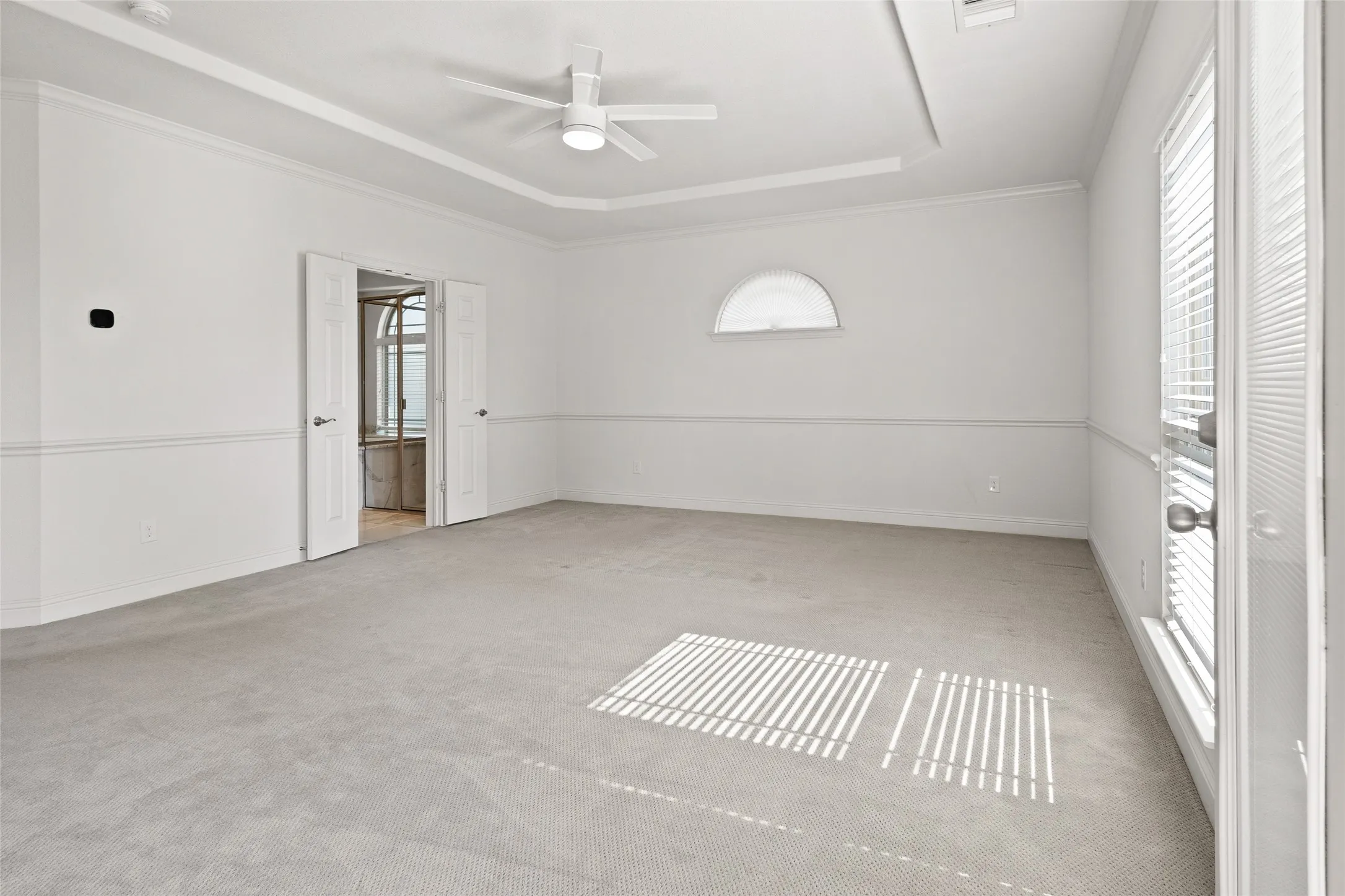 Single Family Residence For Sale in Tarrant County , 604 Cody Lane, Mansfield, Texas 76063, 5 Bedroom, 4 Bathroom, 2 Garage spaces, 4,222 Sqft, built in 2017, mls#21302472, Real Estate Agent in Mansfield, Homes For Sale in Tarrant county, Homes For Sale in Mansfield, Realtor in Mansfield Texas, Real Estate Brokerage Independent Realty Texas, Luminita Cordes Realtor