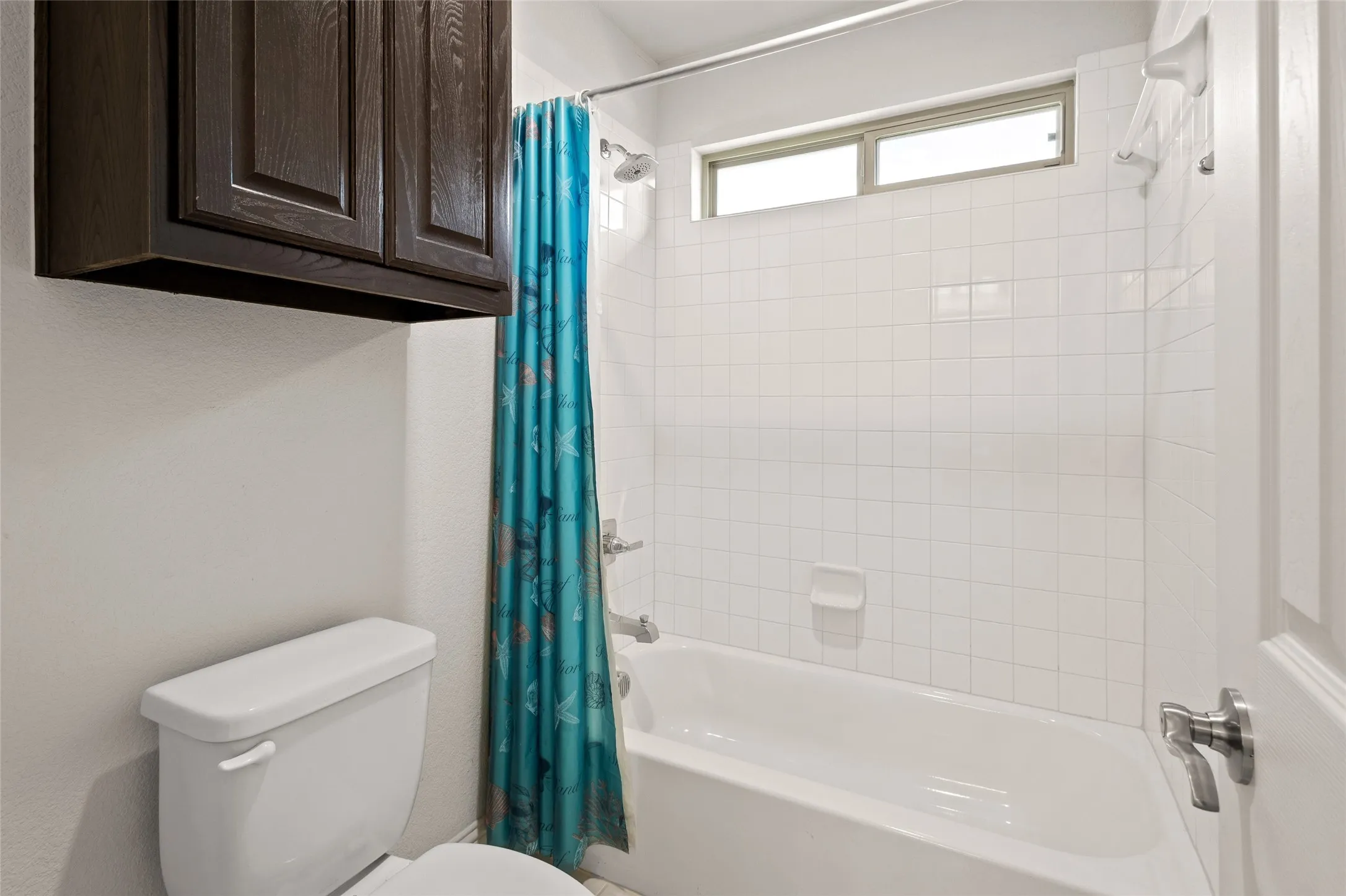 Single Family Residence For Sale in Tarrant County , 604 Cody Lane, Mansfield, Texas 76063, 5 Bedroom, 4 Bathroom, 2 Garage spaces, 4,222 Sqft, built in 2017, mls#21302472, Real Estate Agent in Mansfield, Homes For Sale in Tarrant county, Homes For Sale in Mansfield, Realtor in Mansfield Texas, Real Estate Brokerage Independent Realty Texas, Luminita Cordes Realtor