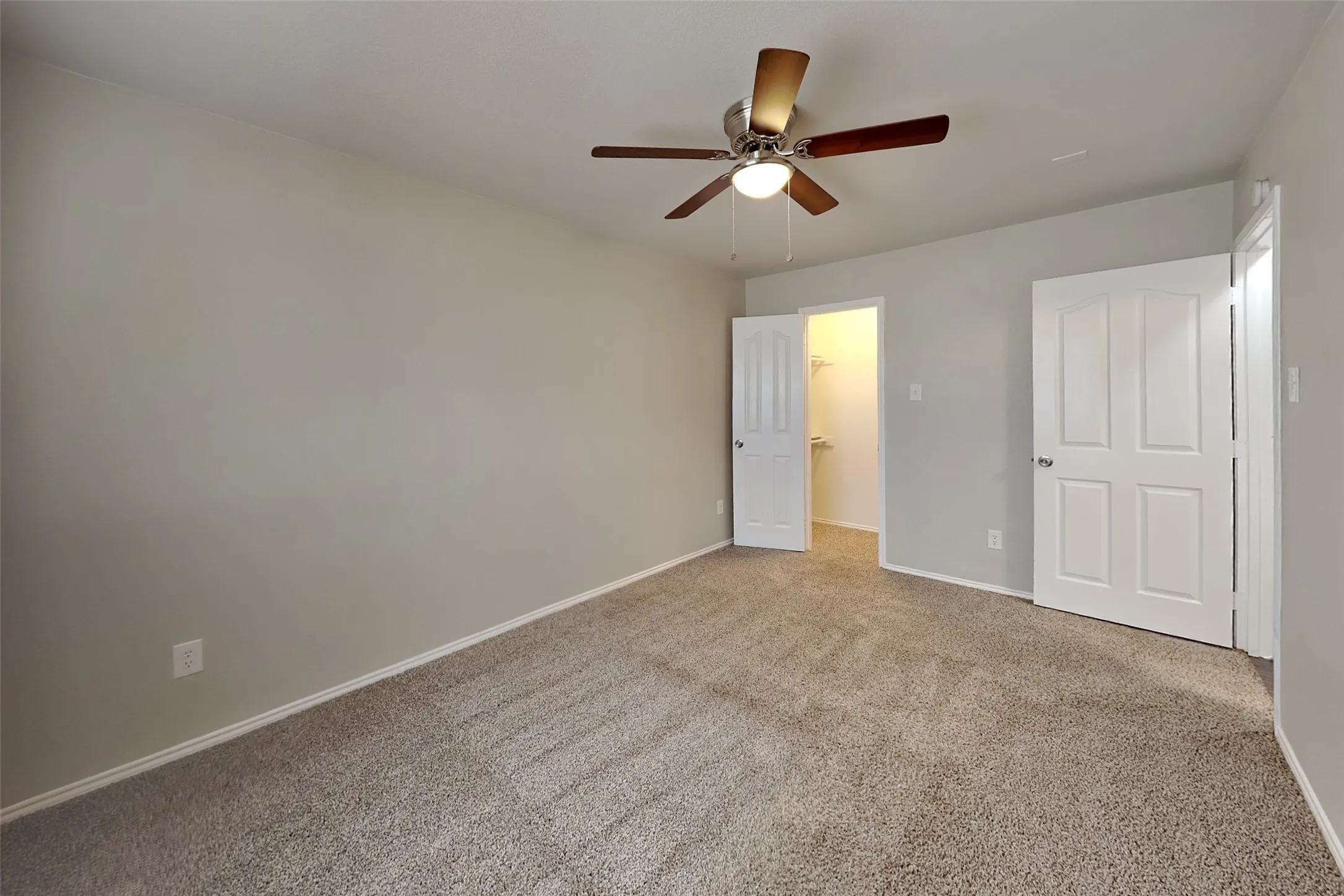Single Family Residence For Rent in Denton County , 711 Blue Heron, Aubrey, Texas 76227, 3 Bedroom, 2 Bathroom, 2 Garage spaces, 1,733 Sqft, built in 2003, mls#21310303, Real Estate Agent in Aubrey, Homes For Rent in Denton county, Homes For Rent in Aubrey, Realtor in Aubrey Texas, Real Estate Brokerage Independent Realty Texas, Luminita Cordes Realtor