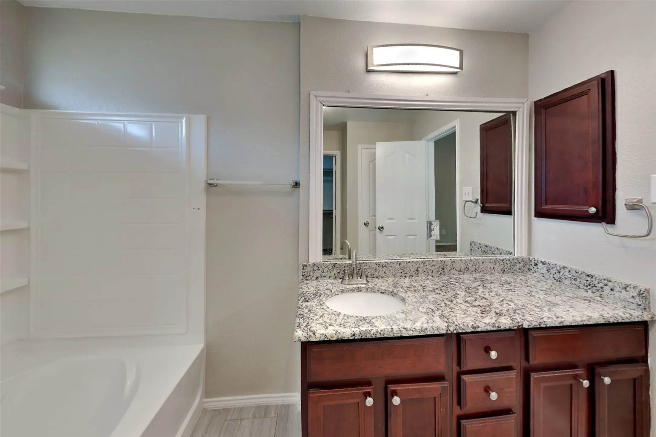 Single Family Residence For Rent in Denton County , 711 Blue Heron, Aubrey, Texas 76227, 3 Bedroom, 2 Bathroom, 2 Garage spaces, 1,733 Sqft, built in 2003, mls#21310303, Real Estate Agent in Aubrey, Homes For Rent in Denton county, Homes For Rent in Aubrey, Realtor in Aubrey Texas, Real Estate Brokerage Independent Realty Texas, Luminita Cordes Realtor