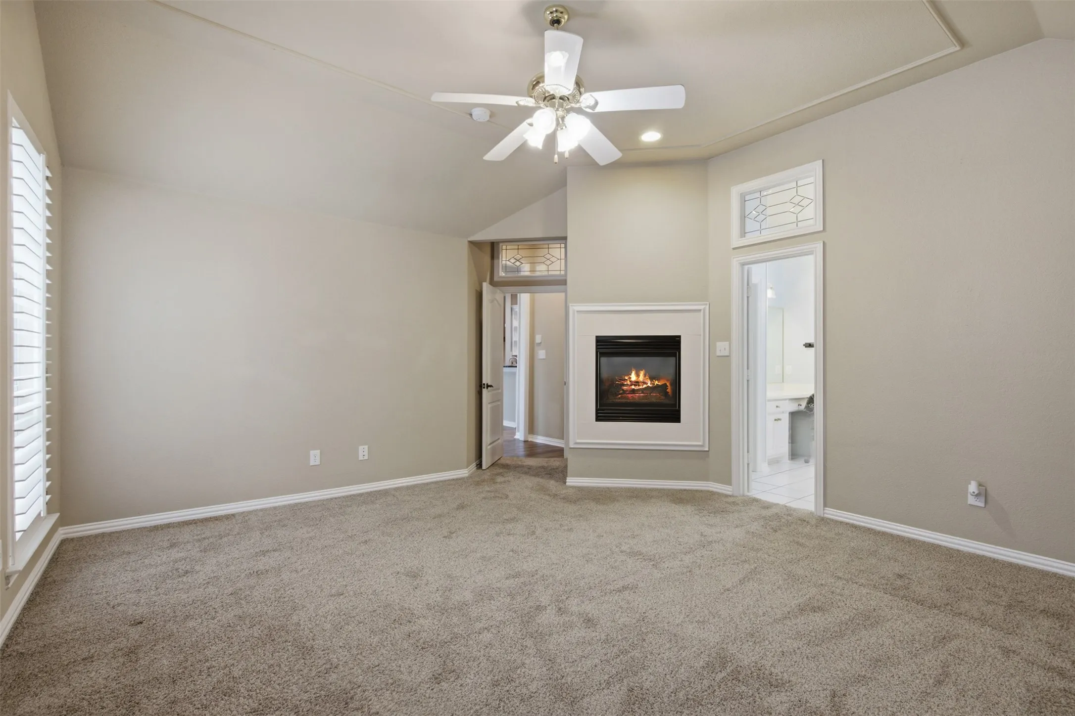 Single Family Residence For Sale in Tarrant County , 1109 Brook Arbor Drive, Mansfield, Texas 76063, 4 Bedroom, 2 Bathroom, 2 Garage spaces, 2,443 Sqft, built in 1998, mls#21304550, Real Estate Agent in Mansfield, Homes For Sale in Tarrant county, Homes For Sale in Mansfield, Realtor in Mansfield Texas, Real Estate Brokerage Independent Realty Texas, Luminita Cordes Realtor