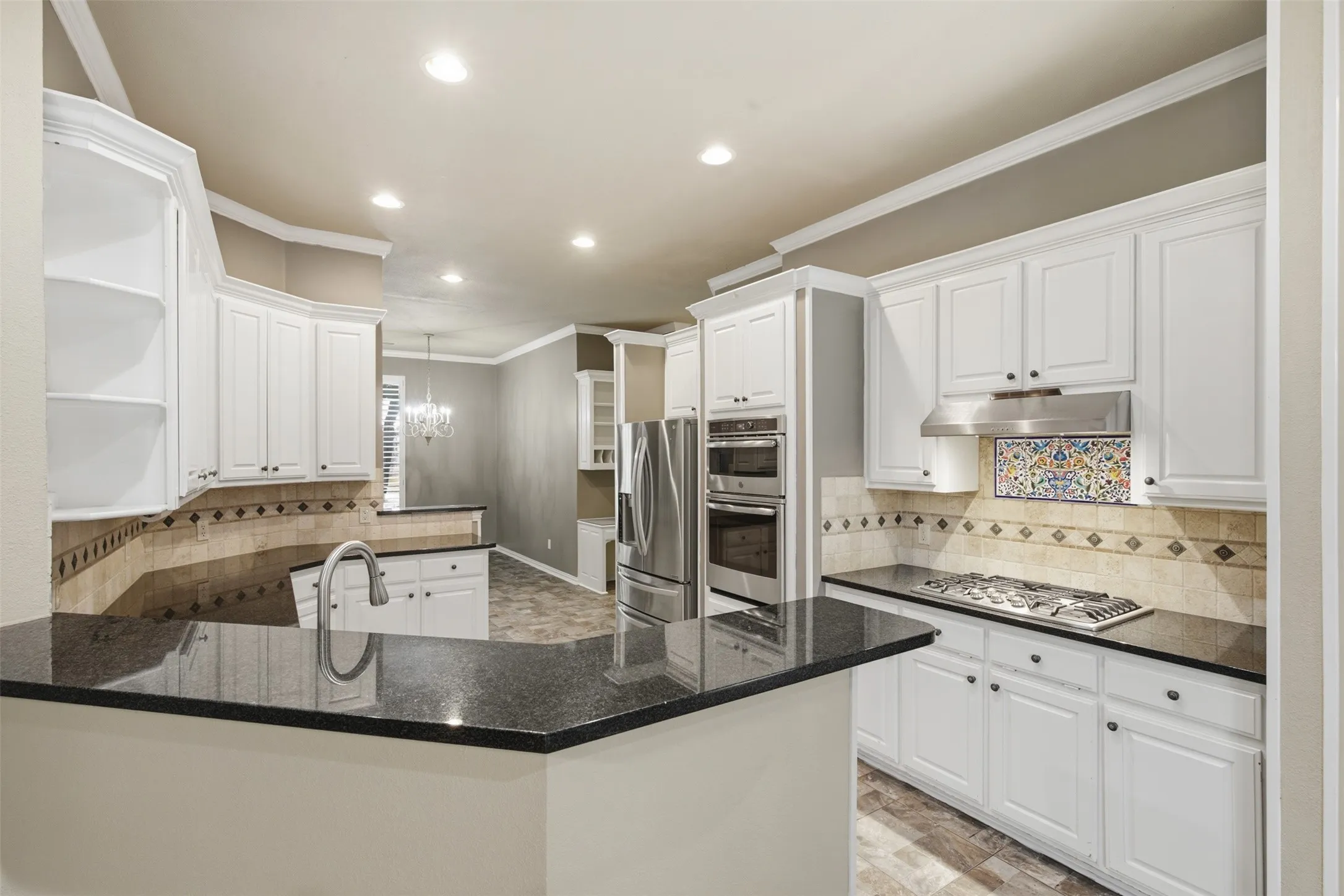 Single Family Residence For Sale in Tarrant County , 1109 Brook Arbor Drive, Mansfield, Texas 76063, 4 Bedroom, 2 Bathroom, 2 Garage spaces, 2,443 Sqft, built in 1998, mls#21304550, Real Estate Agent in Mansfield, Homes For Sale in Tarrant county, Homes For Sale in Mansfield, Realtor in Mansfield Texas, Real Estate Brokerage Independent Realty Texas, Luminita Cordes Realtor