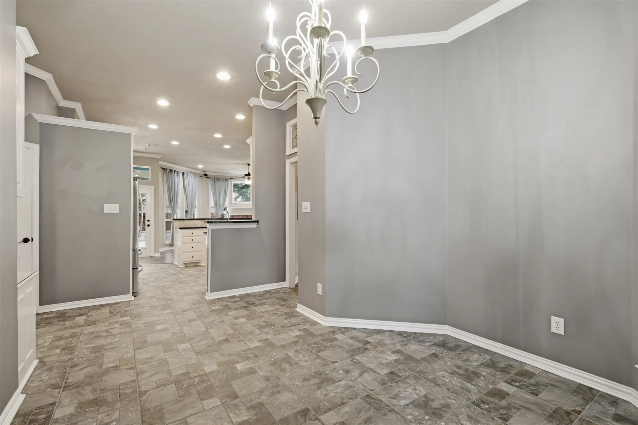 Single Family Residence For Sale in Tarrant County , 1109 Brook Arbor Drive, Mansfield, Texas 76063, 4 Bedroom, 2 Bathroom, 2 Garage spaces, 2,443 Sqft, built in 1998, mls#21304550, Real Estate Agent in Mansfield, Homes For Sale in Tarrant county, Homes For Sale in Mansfield, Realtor in Mansfield Texas, Real Estate Brokerage Independent Realty Texas, Luminita Cordes Realtor