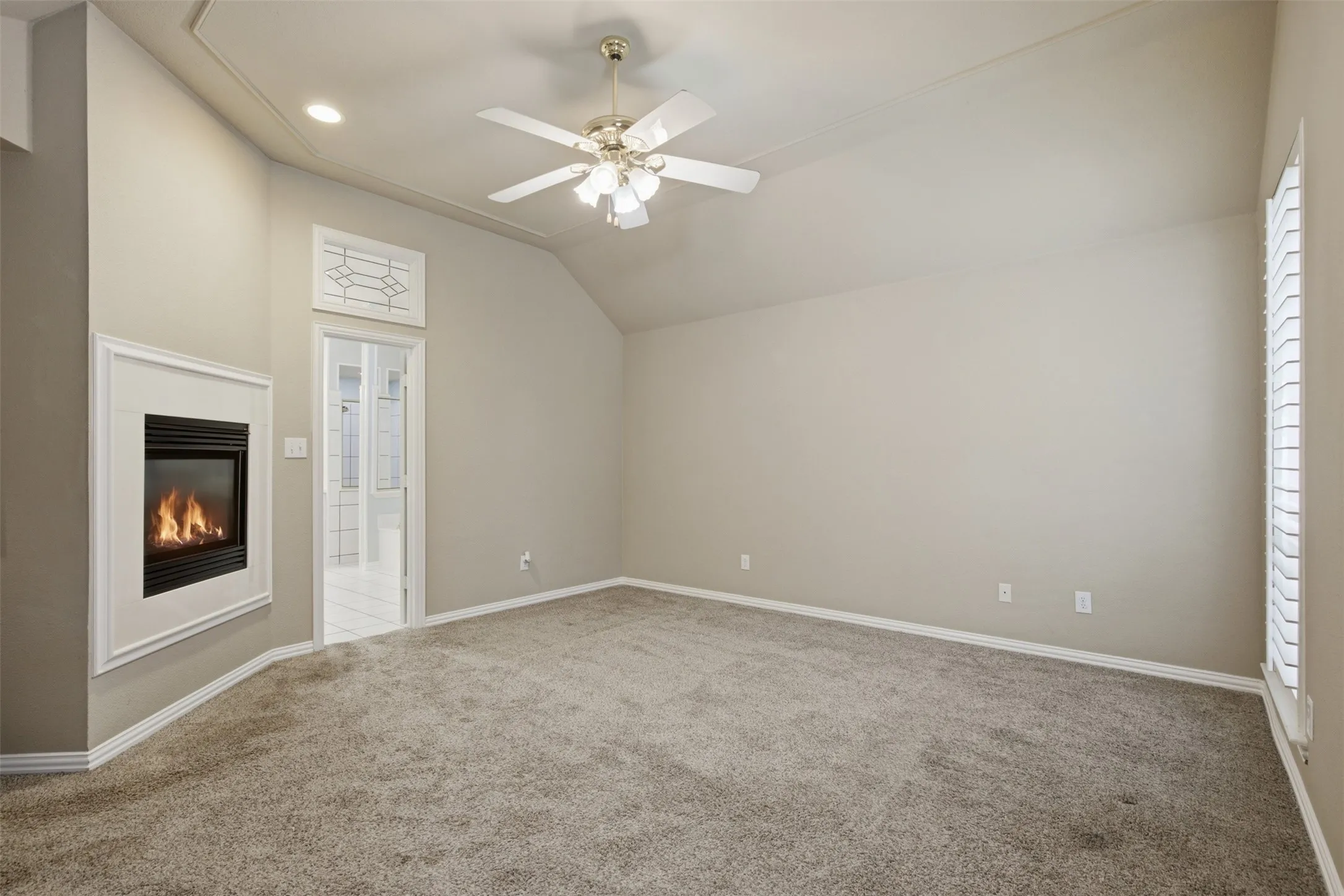 Single Family Residence For Sale in Tarrant County , 1109 Brook Arbor Drive, Mansfield, Texas 76063, 4 Bedroom, 2 Bathroom, 2 Garage spaces, 2,443 Sqft, built in 1998, mls#21304550, Real Estate Agent in Mansfield, Homes For Sale in Tarrant county, Homes For Sale in Mansfield, Realtor in Mansfield Texas, Real Estate Brokerage Independent Realty Texas, Luminita Cordes Realtor
