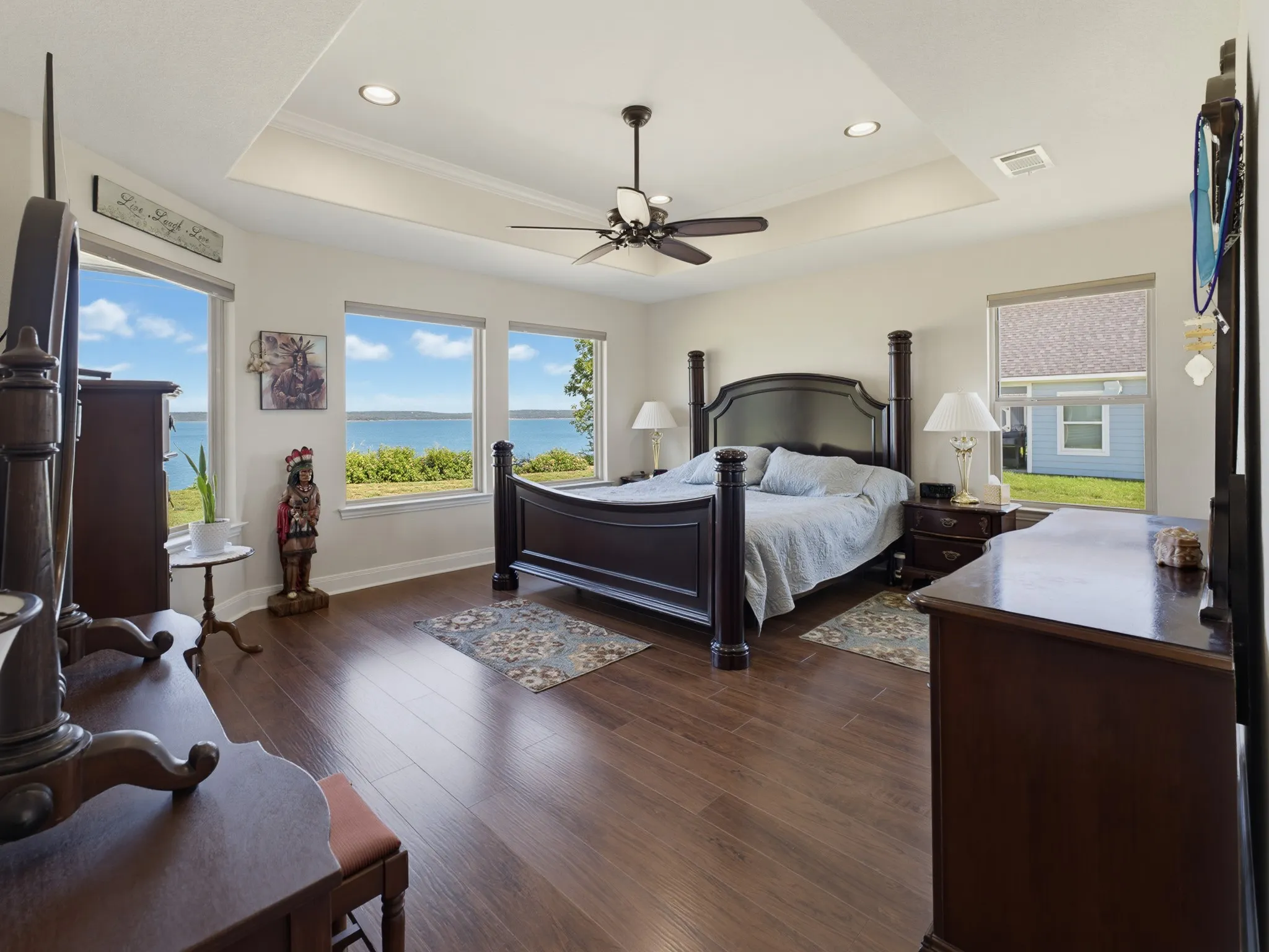 Single Family Residence For Sale in Wise County , 711 Crows Point, Lake Bridgeport, Texas 76426, 3 Bedroom, 2 Bathroom, 2 Garage spaces, 2,200 Sqft, built in 2018, mls#21309238, Real Estate Agent in Lake Bridgeport, Homes For Sale in Wise county, Homes For Sale in Lake Bridgeport, Realtor in Lake Bridgeport Texas, Real Estate Brokerage Independent Realty Texas, Luminita Cordes Realtor