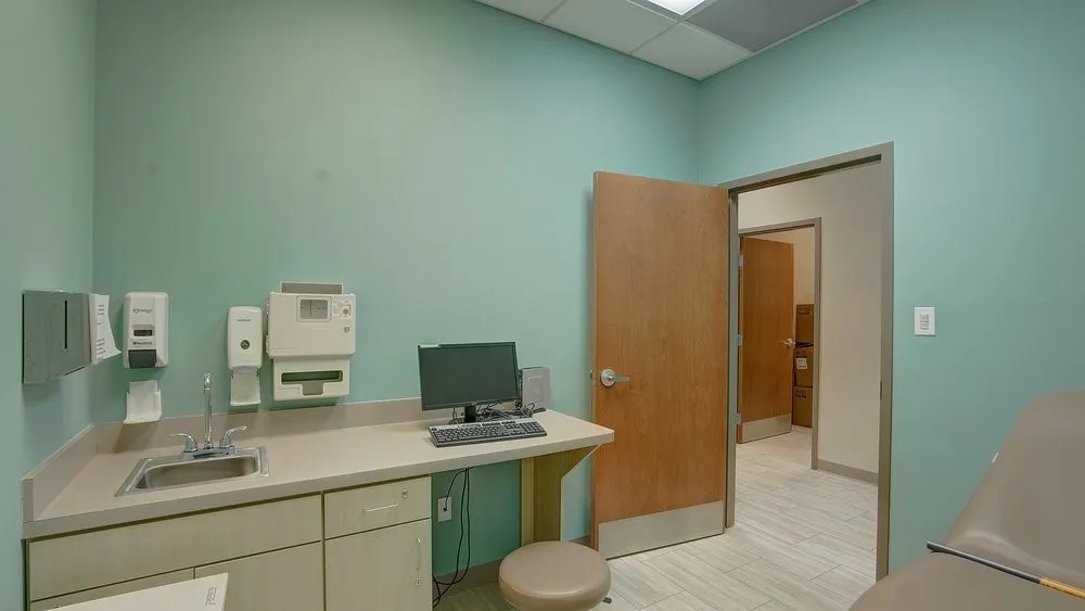Office For Rent in Dallas County , 3230 Interstate 30 102, Mesquite, Texas 75150, 0, 0, Garage spaces, 0 Sqft, built in 2006, mls#21310408, Real Estate Agent in Mesquite, Homes For Rent in Dallas county, Homes For Rent in Mesquite, Realtor in Mesquite Texas, Real Estate Brokerage Independent Realty Texas, Luminita Cordes Realtor