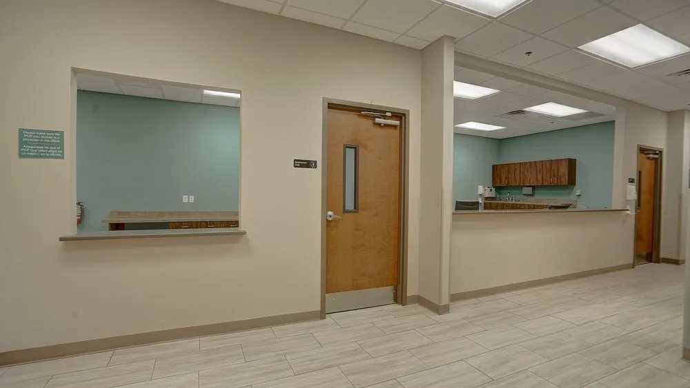Office For Rent in Dallas County , 3230 Interstate 30 102, Mesquite, Texas 75150, 0, 0, Garage spaces, 0 Sqft, built in 2006, mls#21310408, Real Estate Agent in Mesquite, Homes For Rent in Dallas county, Homes For Rent in Mesquite, Realtor in Mesquite Texas, Real Estate Brokerage Independent Realty Texas, Luminita Cordes Realtor