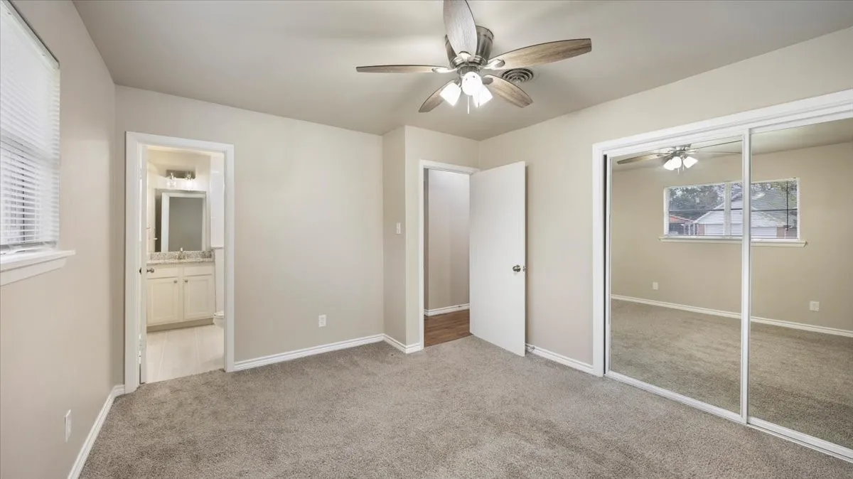 Single Family Residence For Sale in Tarrant County , 5229 Rutland Avenue, Fort Worth, Texas 76133, 3 Bedroom, 2 Bathroom, 2 Garage spaces, 2,131 Sqft, built in 1959, mls#21309066, Real Estate Agent in Fort Worth, Homes For Sale in Tarrant county, Homes For Sale in Fort Worth, Realtor in Fort Worth Texas, Real Estate Brokerage Independent Realty Texas, Luminita Cordes Realtor