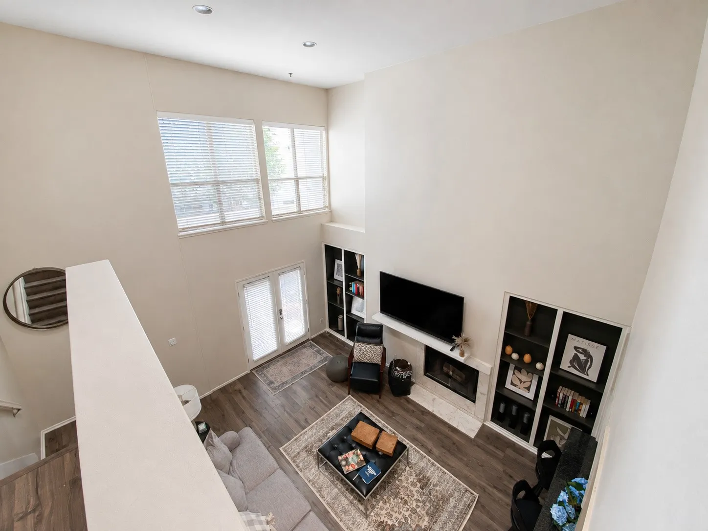 Condominium For Sale in Dallas County , 3906 Buena Vista Street 18, Dallas, Texas 75204, 2 Bedroom, 3 Bathroom, 2 Garage spaces, 1,767 Sqft, built in 1983, mls#21309159, Real Estate Agent in Dallas, Homes For Sale in Dallas county, Homes For Sale in Dallas, Realtor in Dallas Texas, Real Estate Brokerage Independent Realty Texas, Luminita Cordes Realtor