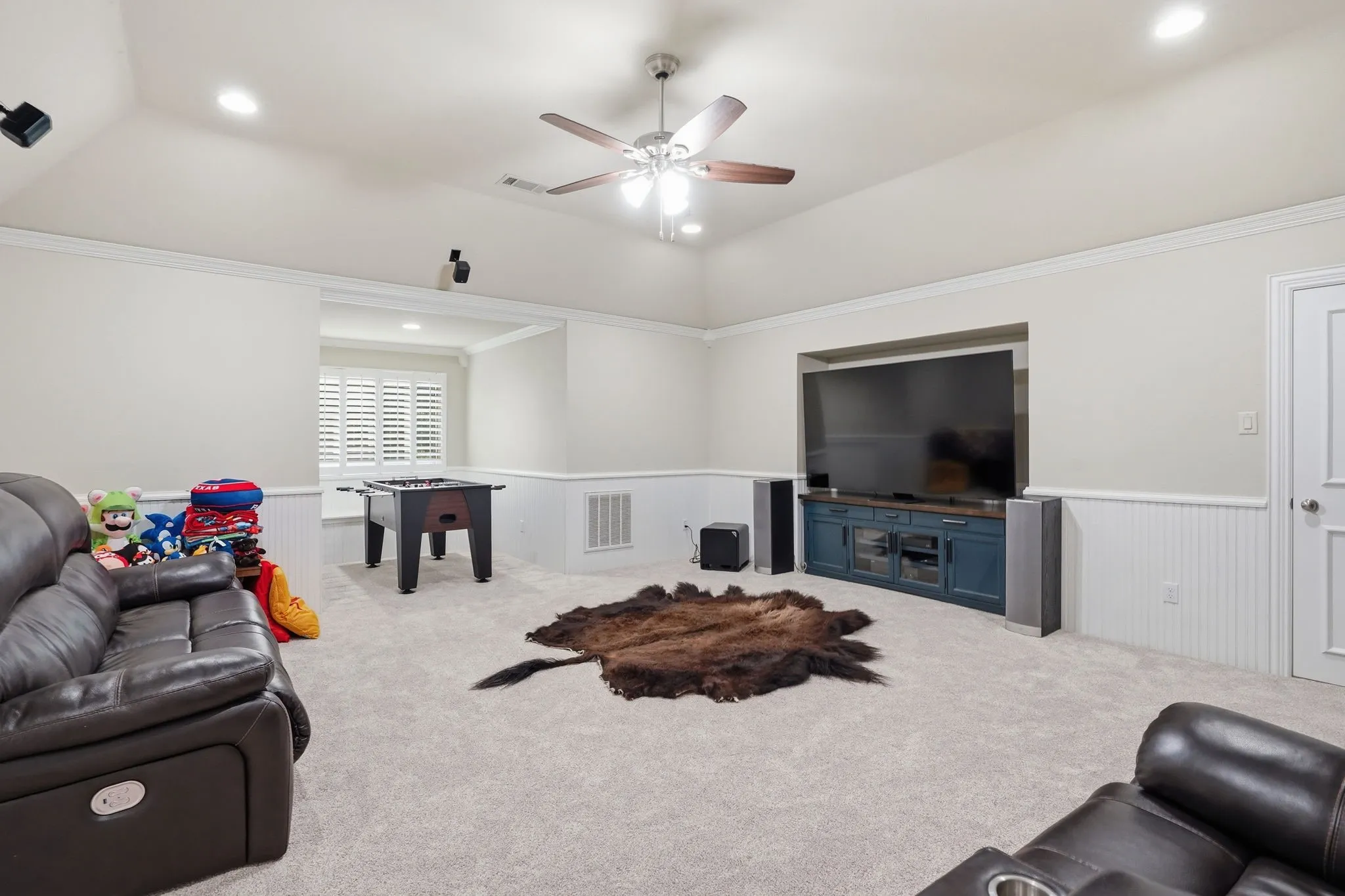 Single Family Residence For Sale in Tarrant County , 1016 Meandering Woods Drive, Keller, Texas 76248, 5 Bedroom, 4 Bathroom, 3 Garage spaces, 4,023 Sqft, built in 2001, mls#21284041, Real Estate Agent in Keller, Homes For Sale in Tarrant county, Homes For Sale in Keller, Realtor in Keller Texas, Real Estate Brokerage Independent Realty Texas, Luminita Cordes Realtor